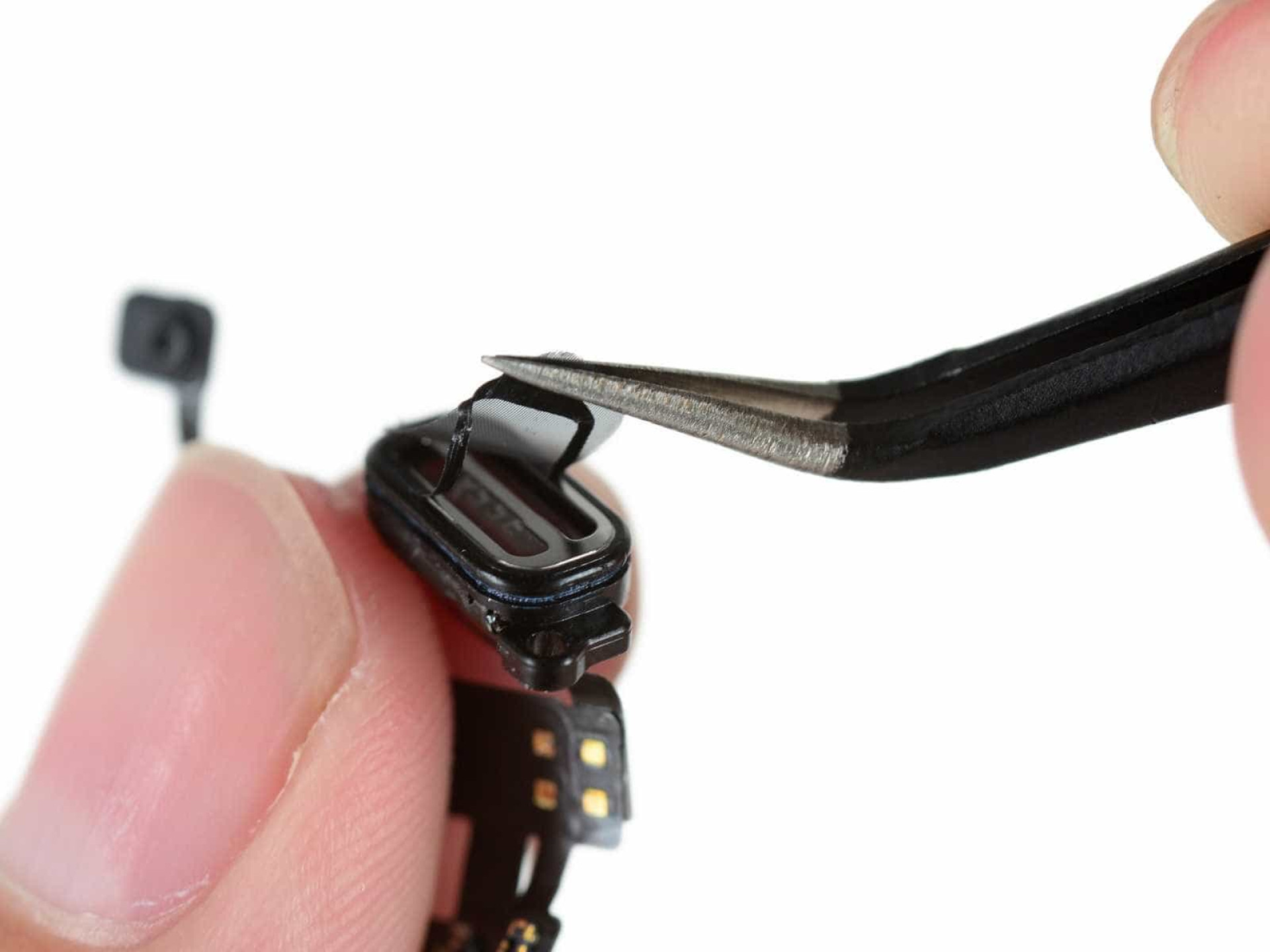 Veja como é o interior do pequeno Apple Watch series 2