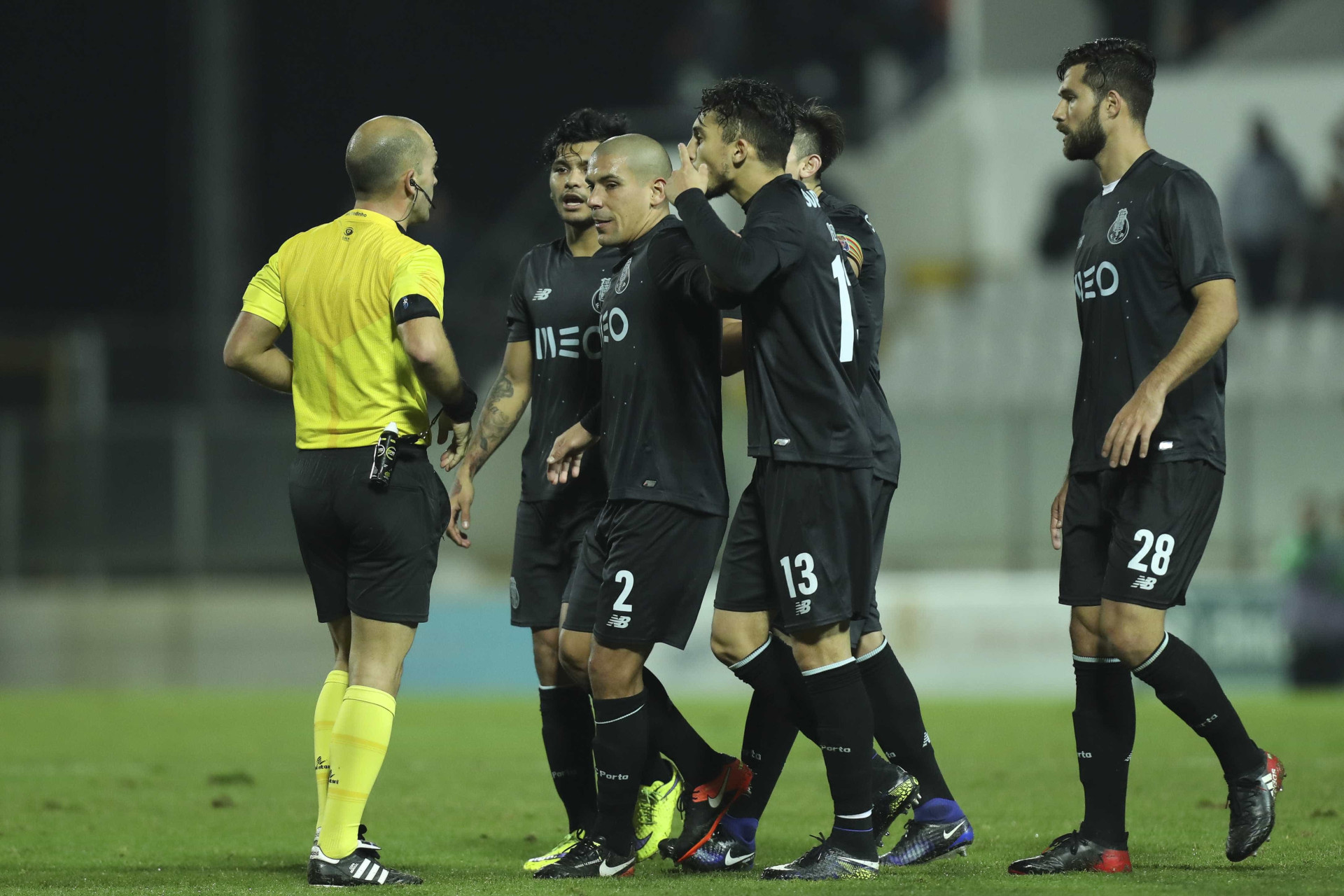 FC Porto considera que "a diferença de critérios tem sido um cancro"