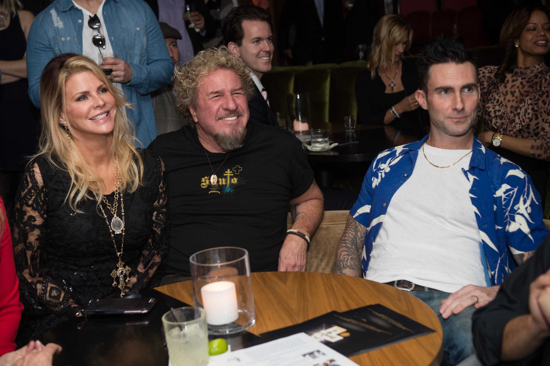Adam Levine e Sammy Hagar lançam nova bebida alcoólica