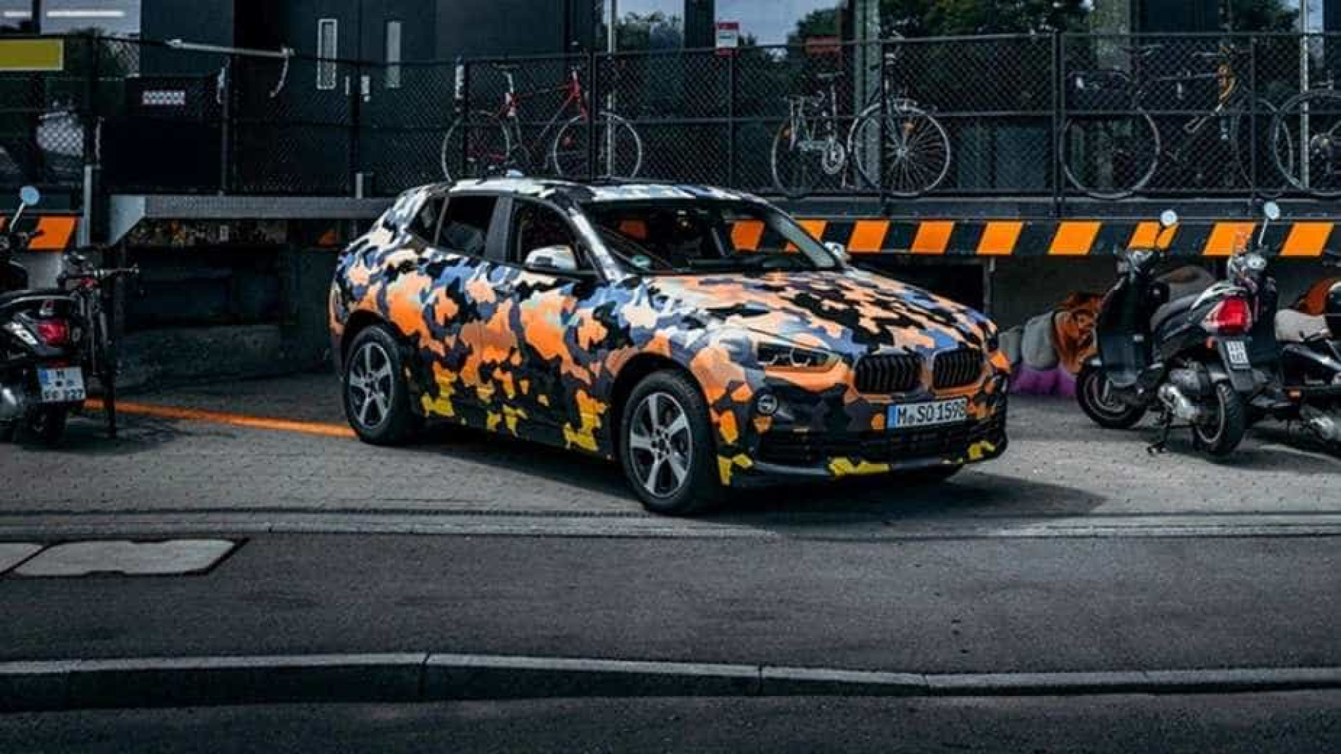 O BMW X2 está quase a chegar. Veja as primeiras imagens