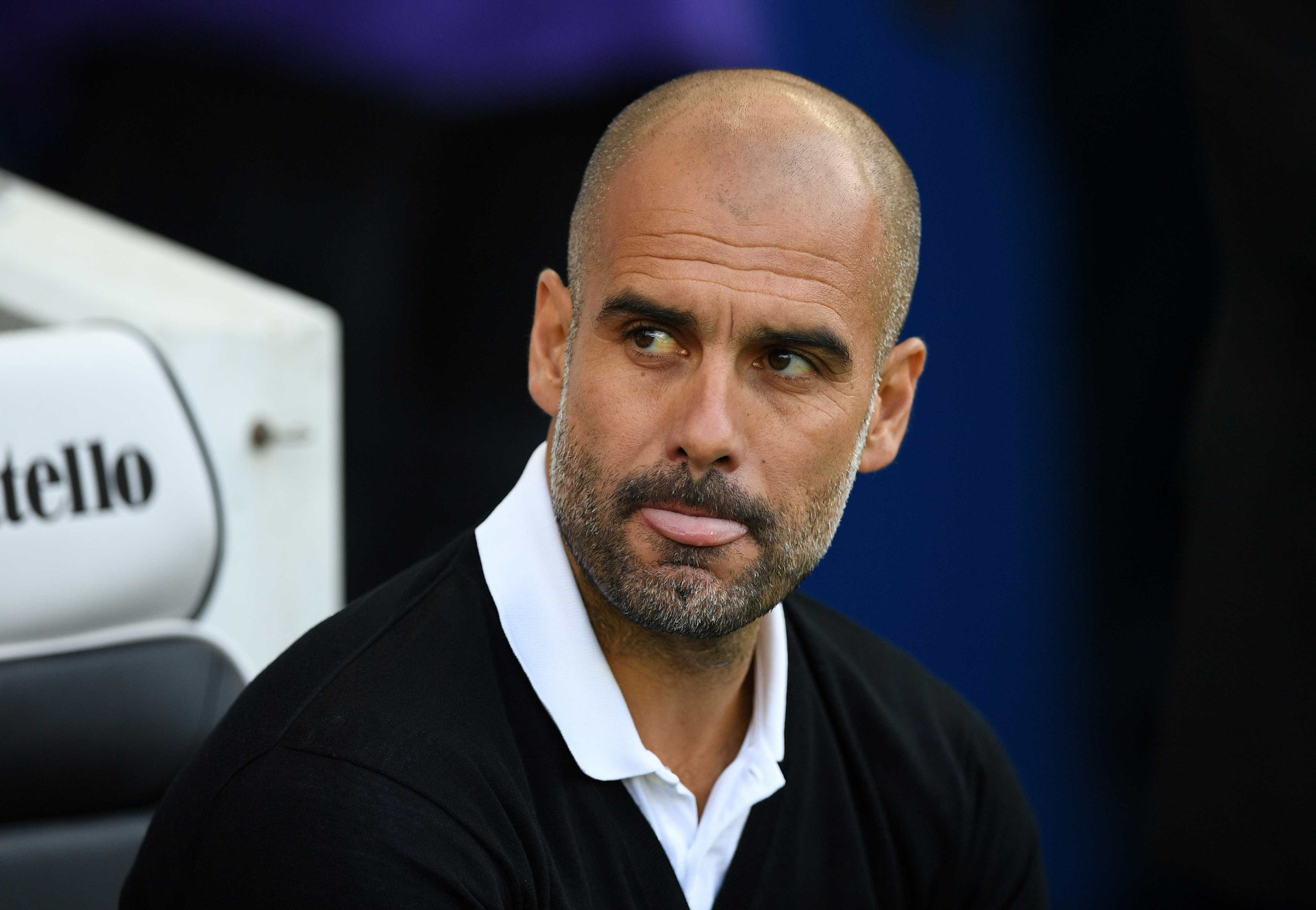 A goleada triunfal do PSG e o título do M.City... no sofá