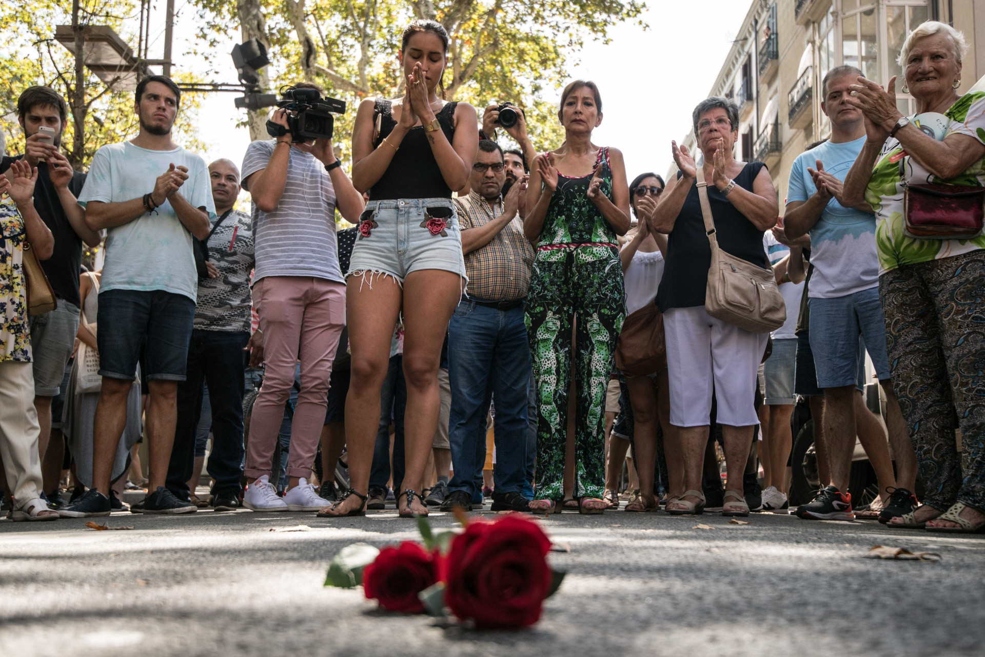 De luto, mas "sem medo". Assim está Barcelona