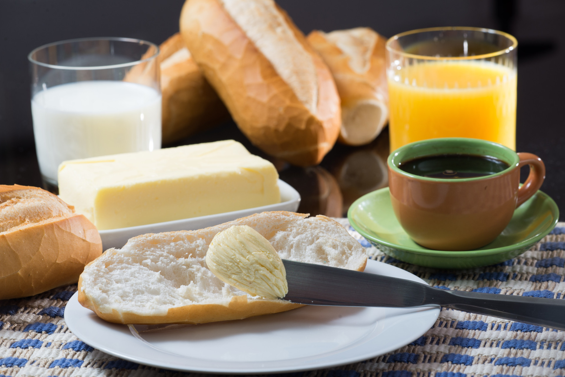 Conheça os pequenos-almoços típicos de 30 países