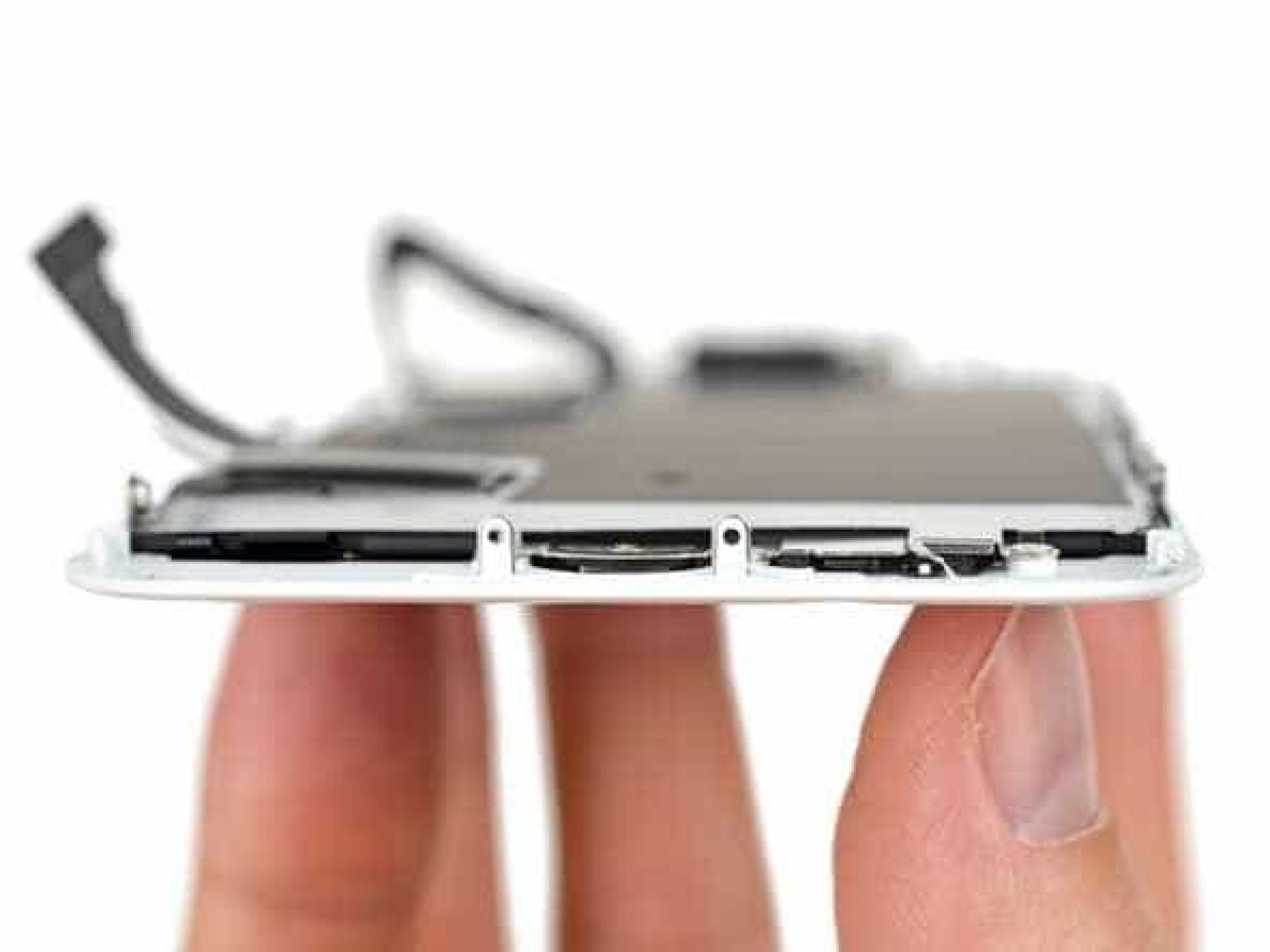 O iPhone 8 ainda agora chegou e já foi desmontado. Veja o interior
