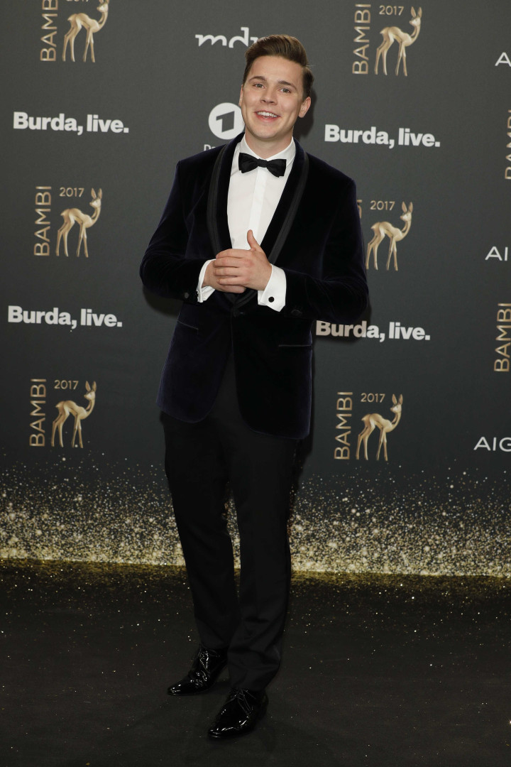Os looks das estrelas que passaram pelo Bambi Awards 2017