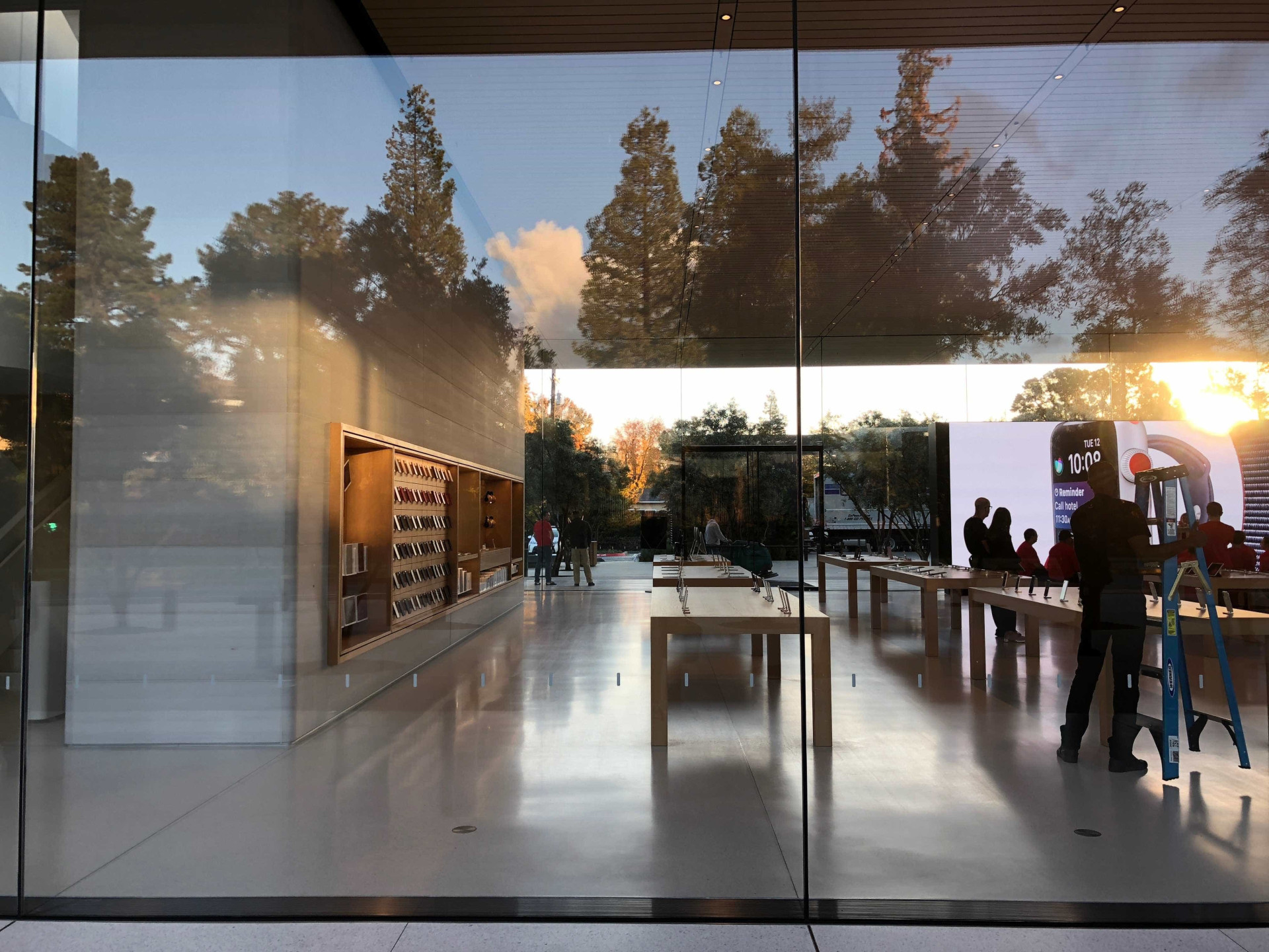 Venha conhecer o novo centro de visitantes da Apple