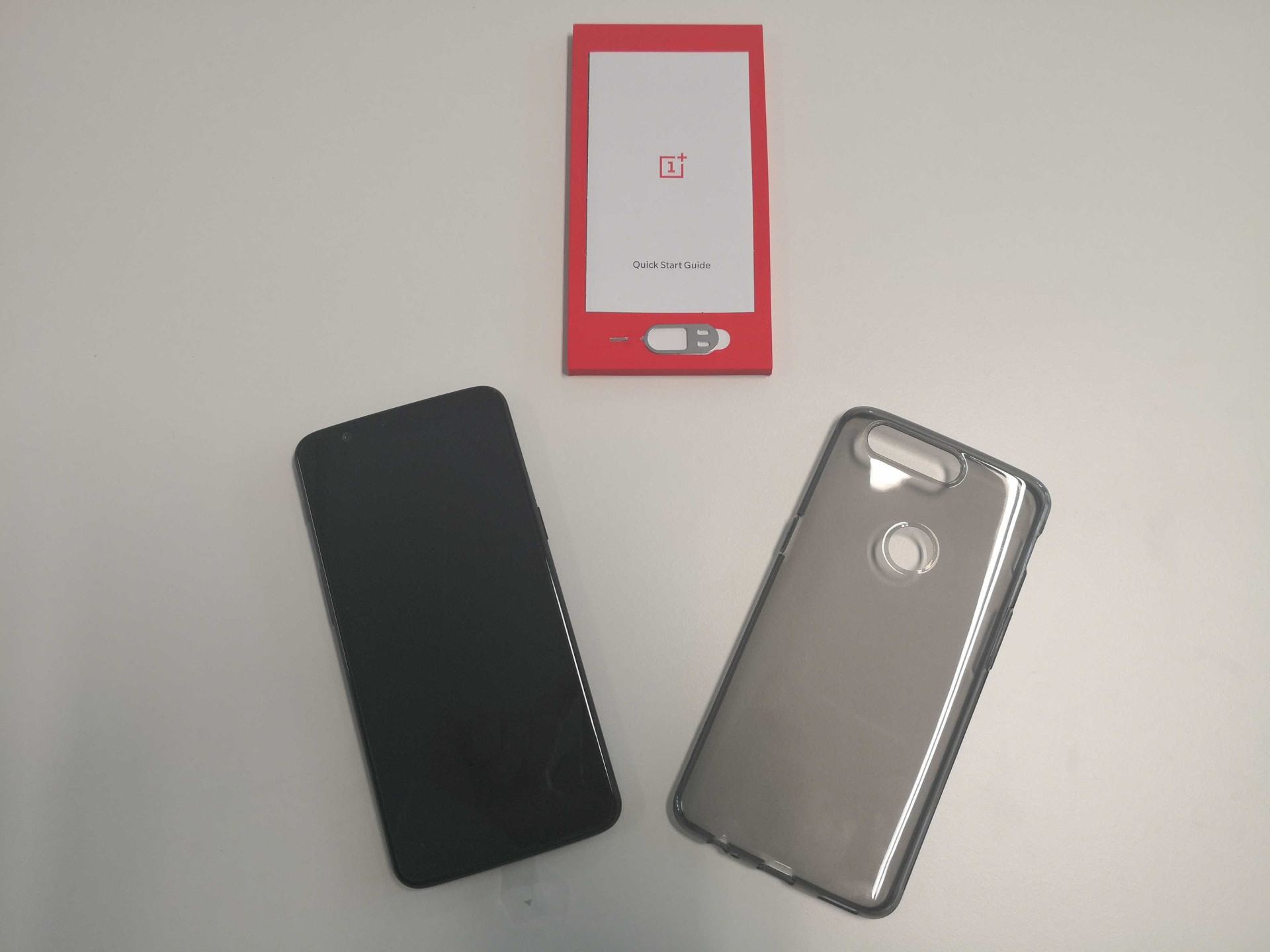 Eis o novo OnePlus 5T, um dos smartphones Android mais prometedores