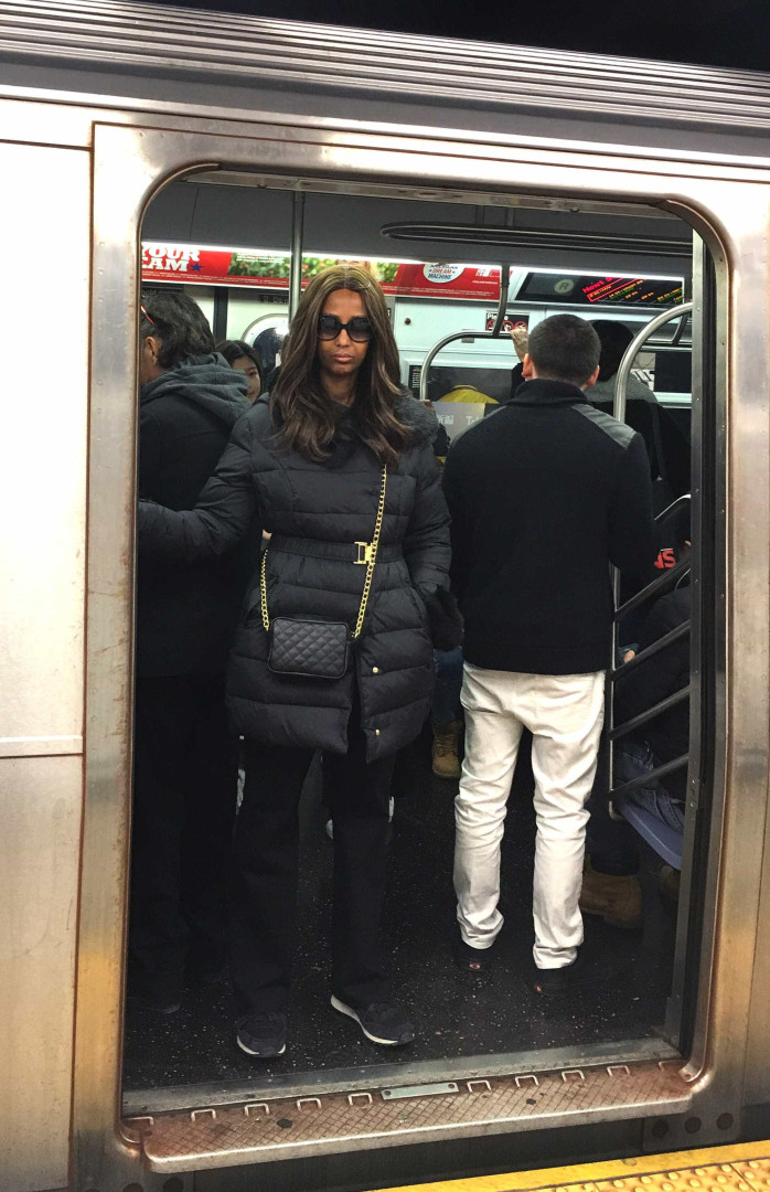 Quando as celebridades andam de metro