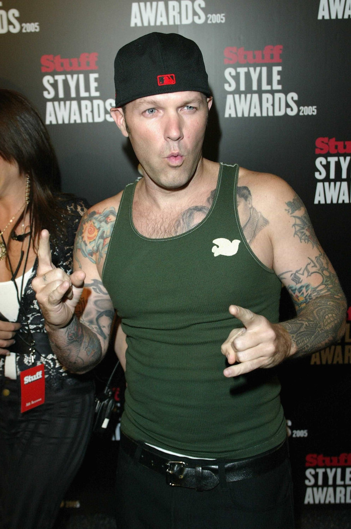 Conheça as tatuagens mais bizarras dos famosos