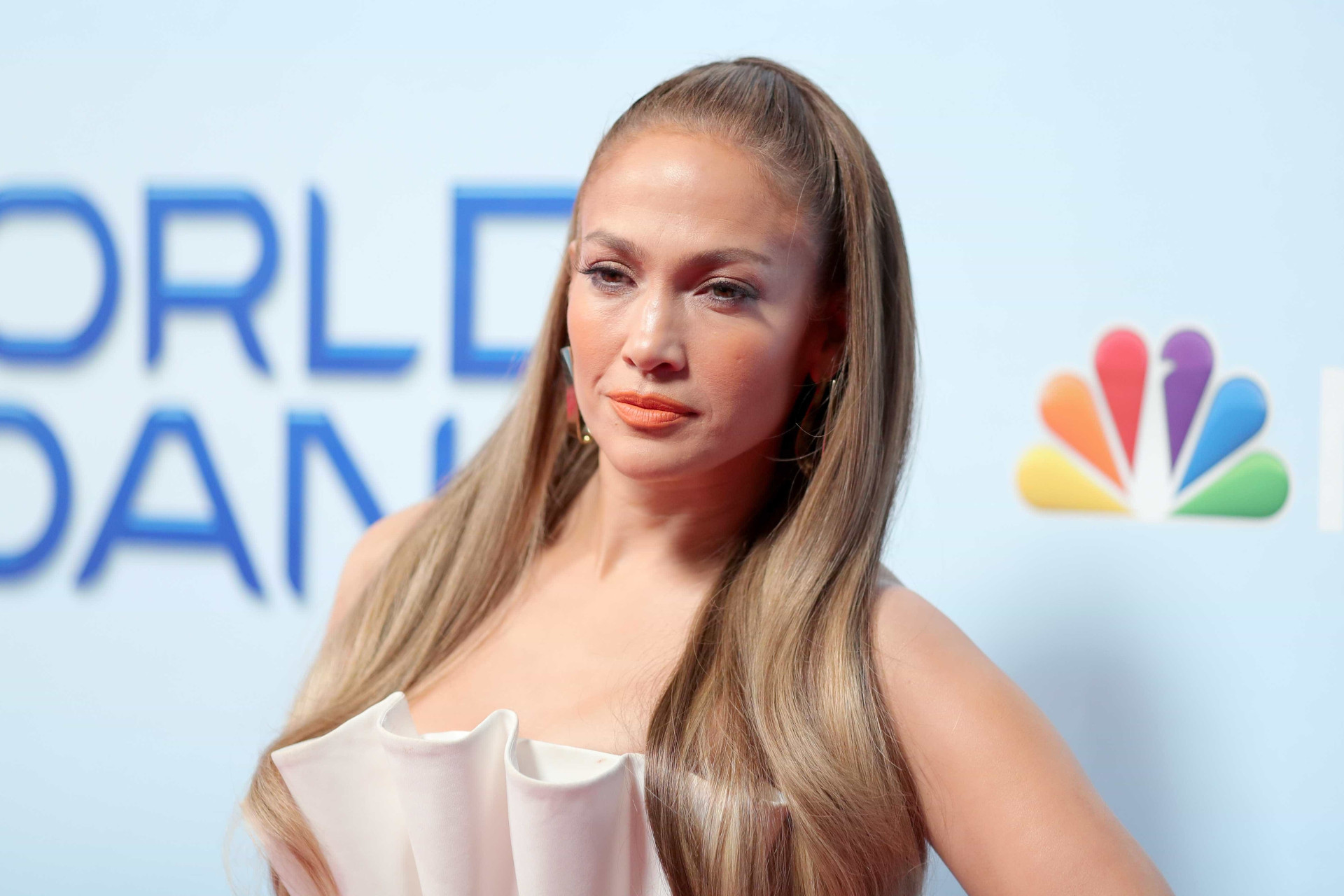 Dez meses após a compra, Jennifer Lopez coloca apartamento à venda