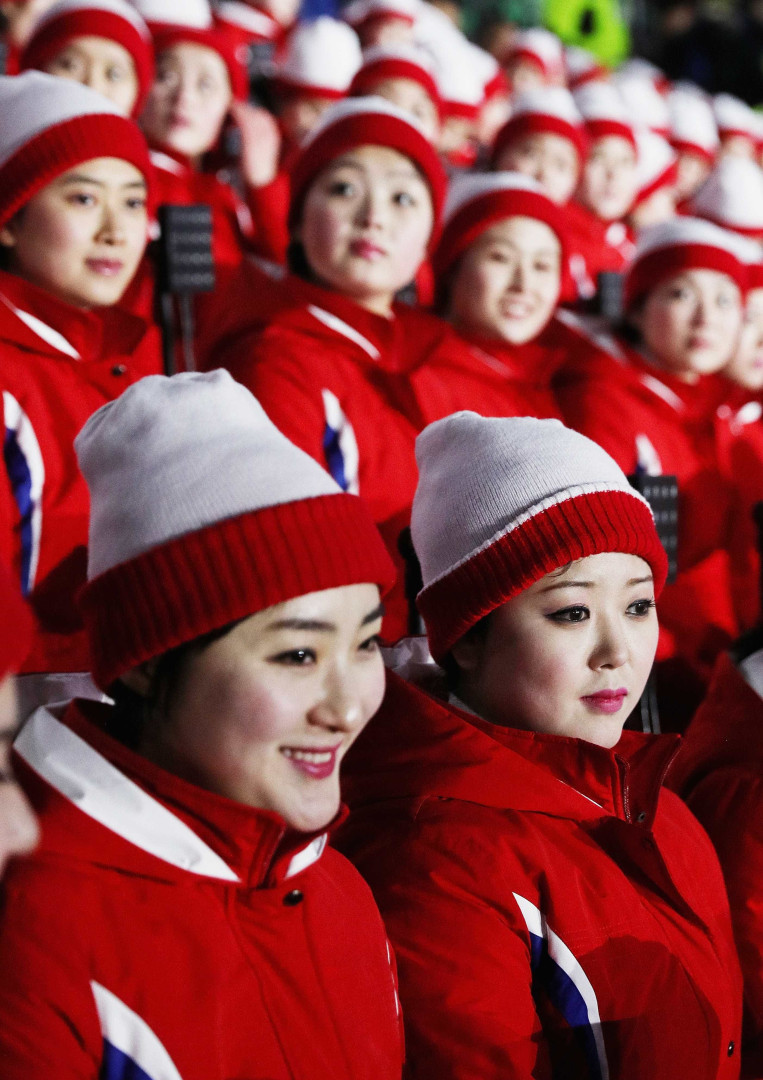 A peculiar claque da Coreia do Norte ou o preço da (im)perfeição