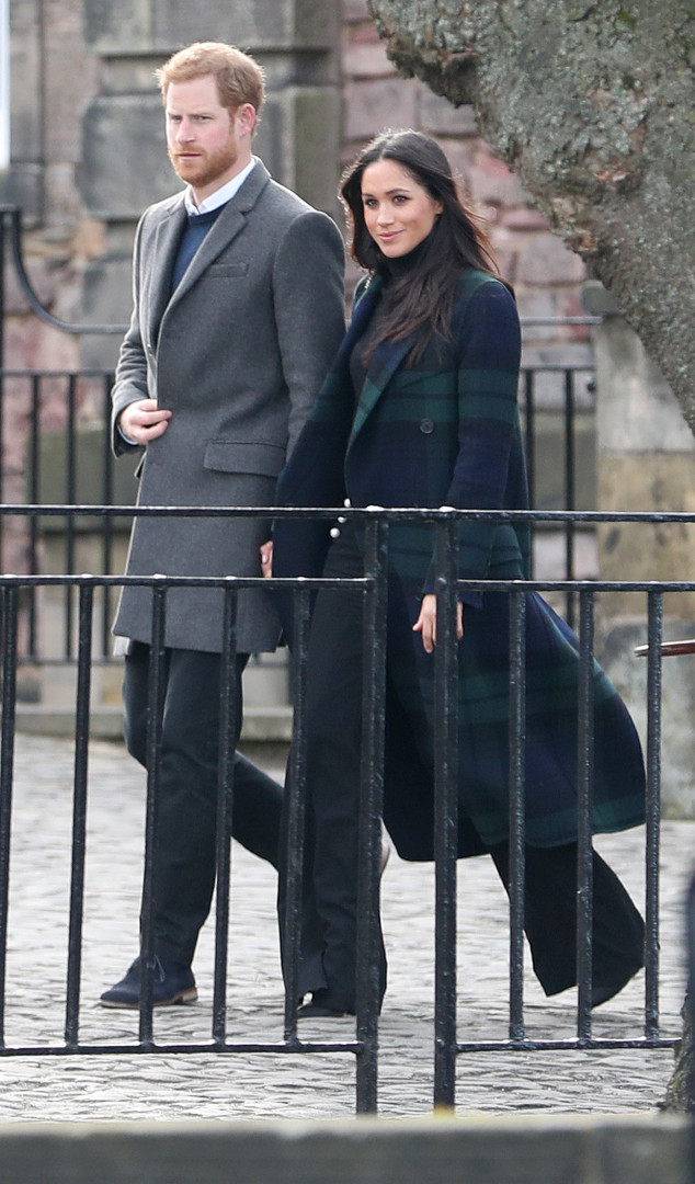 Look: De visita à Escócia, Meghan Markle homenageia a tradição local