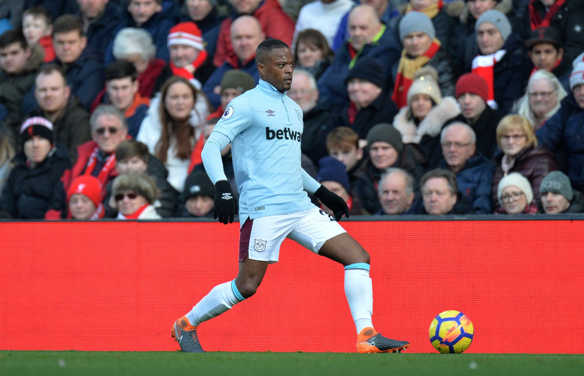 Mercado fechou, mas estes dez jogadores livres prometem dar que falar