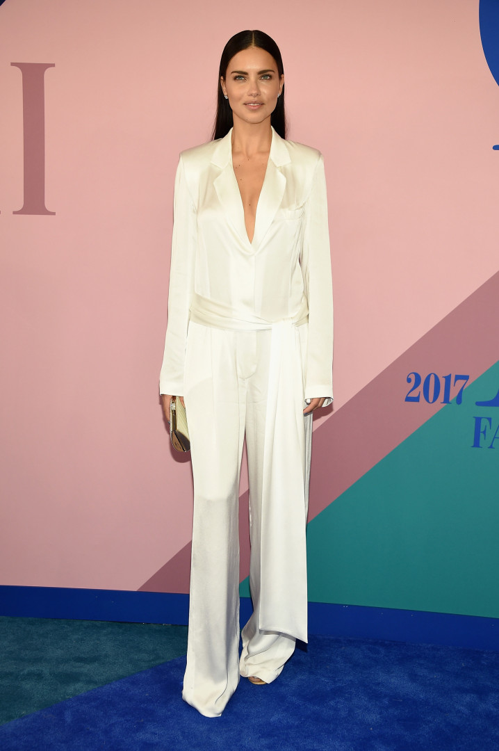Adriana Lima: O estilo do eterno 'anjo'
