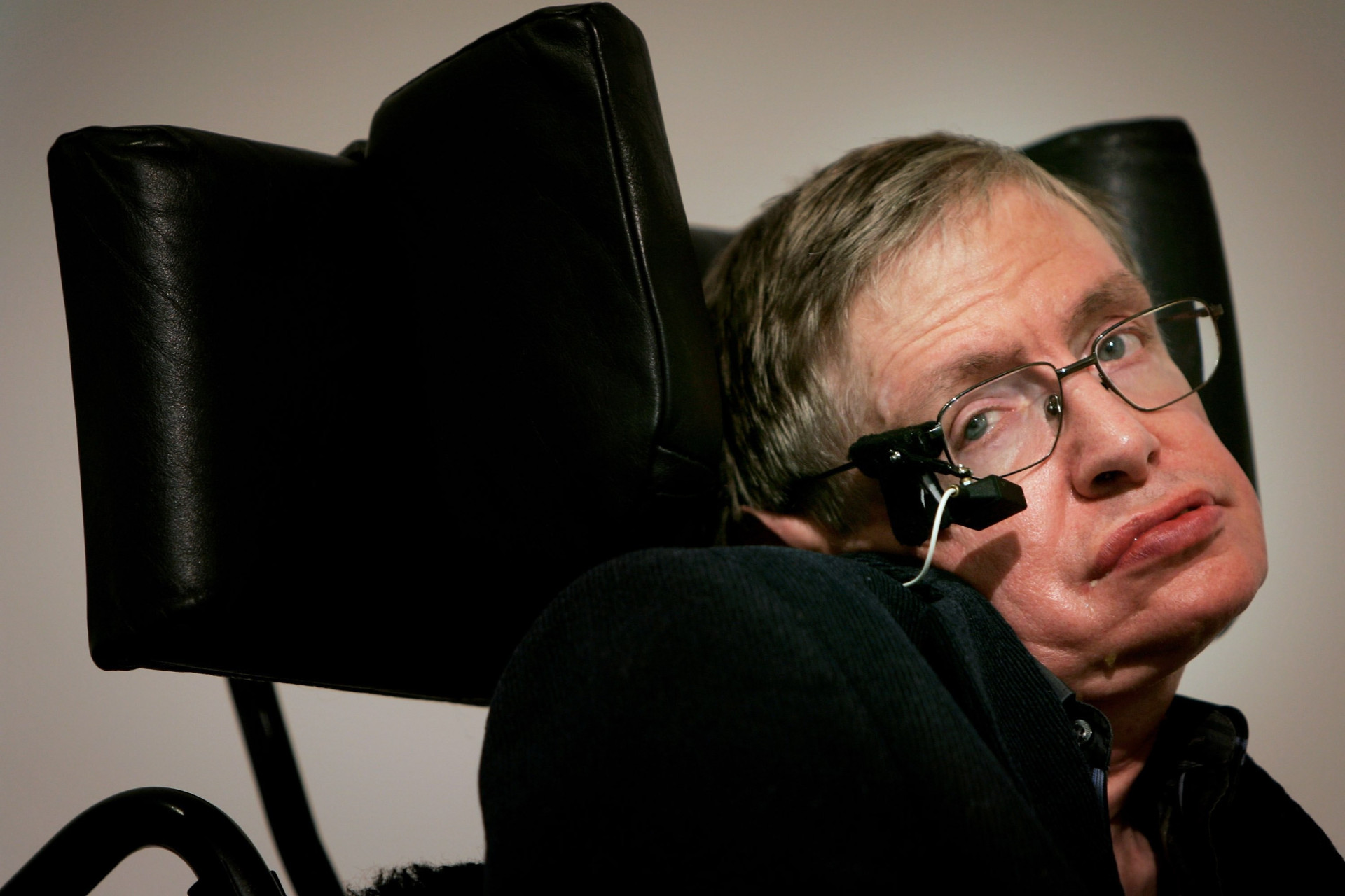 O que dizem as celebridades sobre a morte de Stephen Hawking
