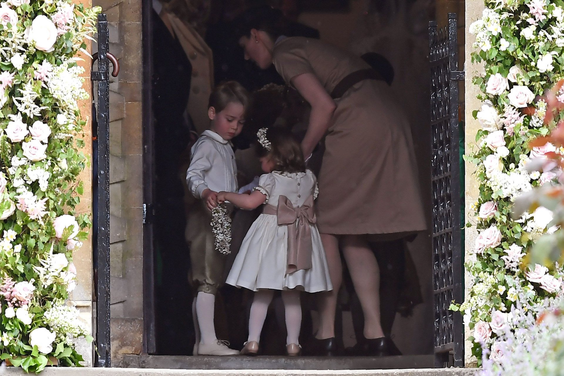 Quem é a ama que cuida dos filhos de William e Kate?