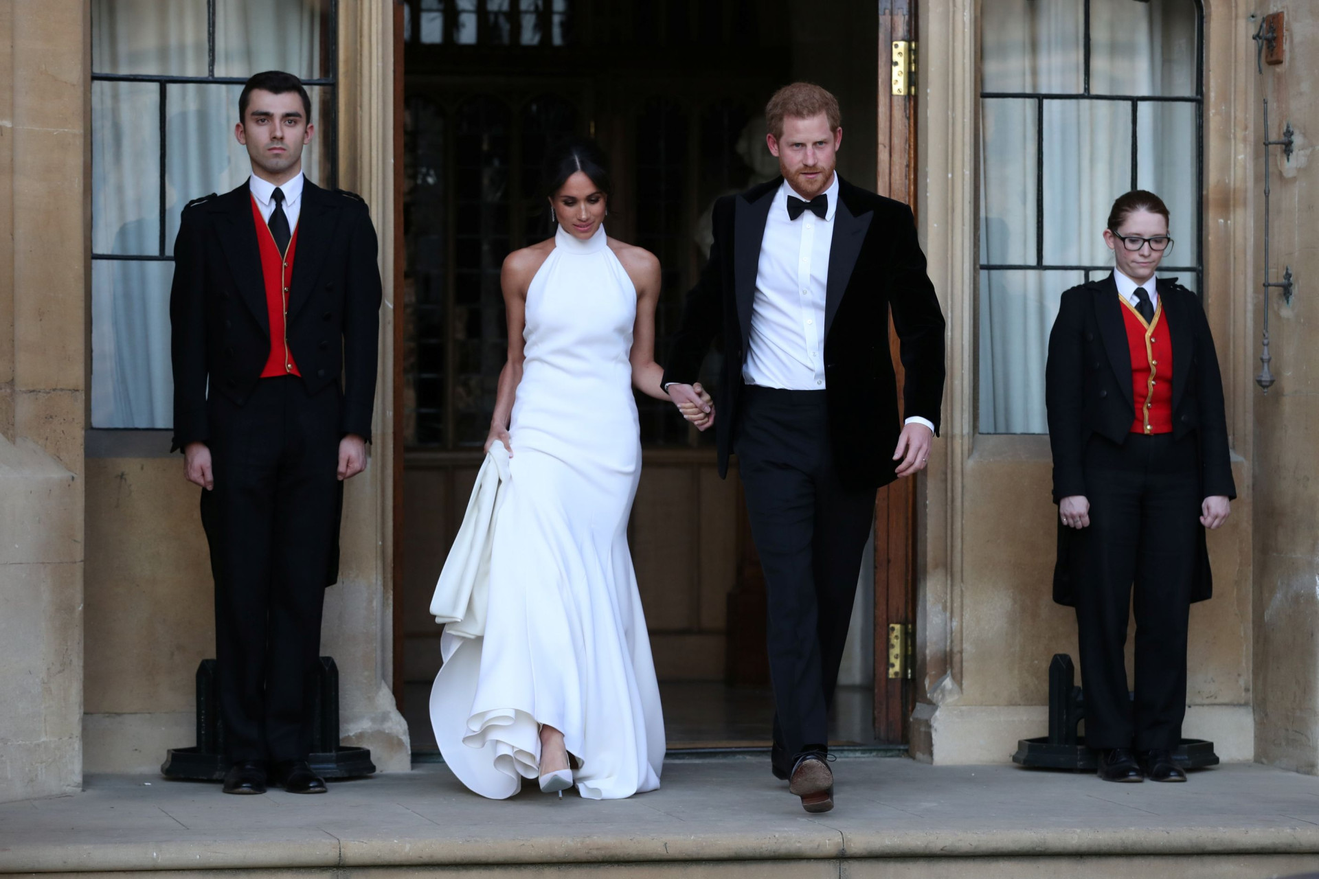 Vão estar à venda 46 cópias do segundo vestido de noiva de Meghan Markle