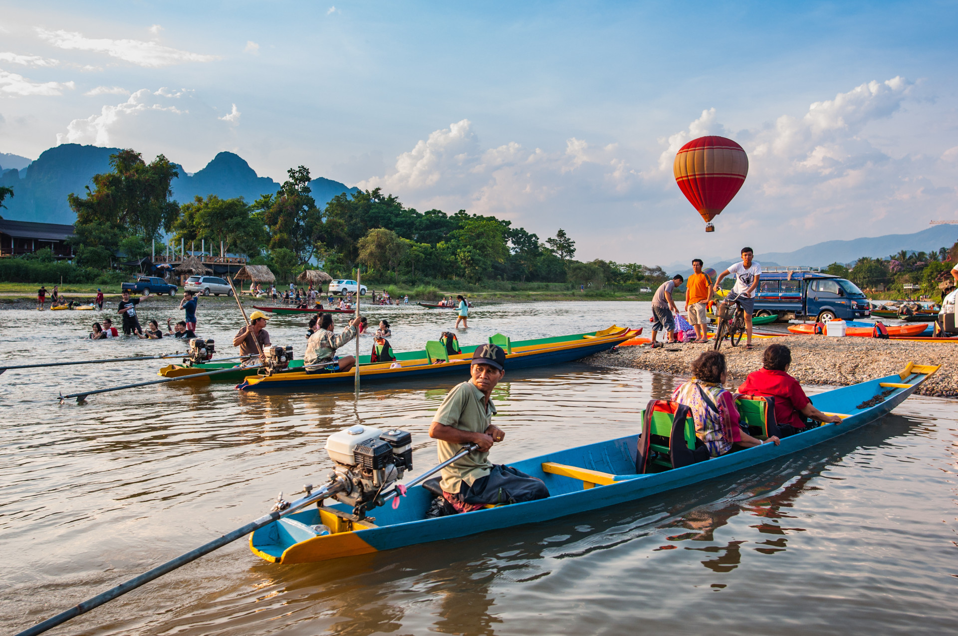 Os melhores destinos para fazer uma viagem de balão