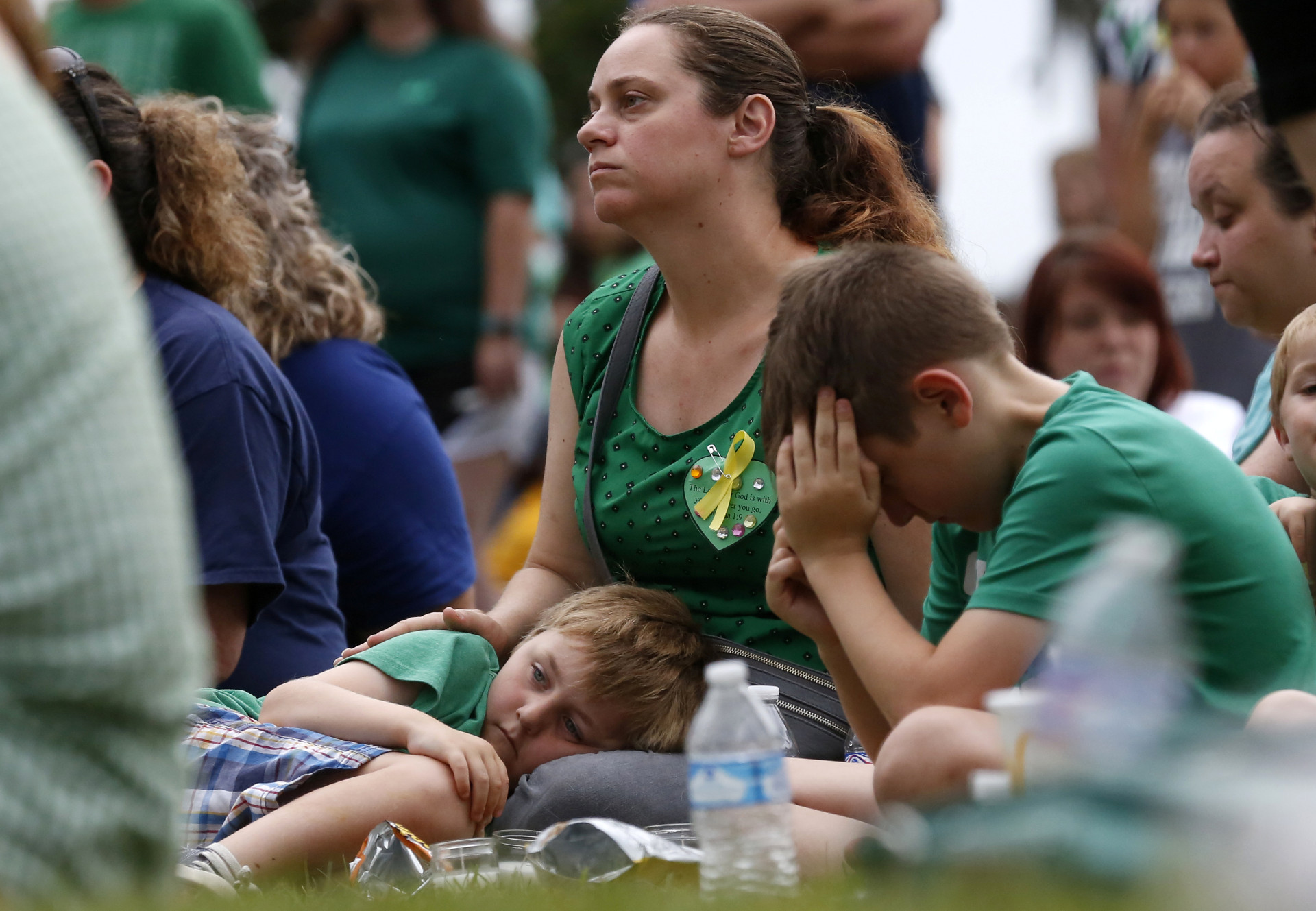 Luto, choque e união. EUA choram por mais um massacre numa escola