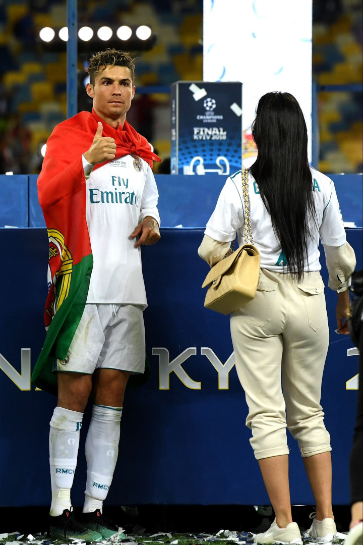 Ronaldo celebra conquista da Liga dos Campeões ao lado do seu amor