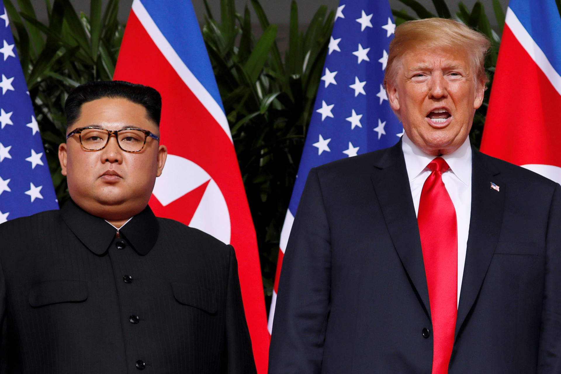 As imagens da cimeira histórica que juntou Kim e Trump
