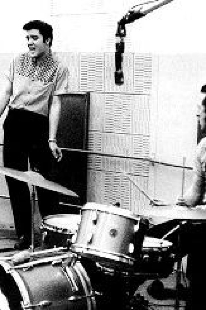 Morreu DJ Fontana, o último elemento da banda original de Elvis Presley