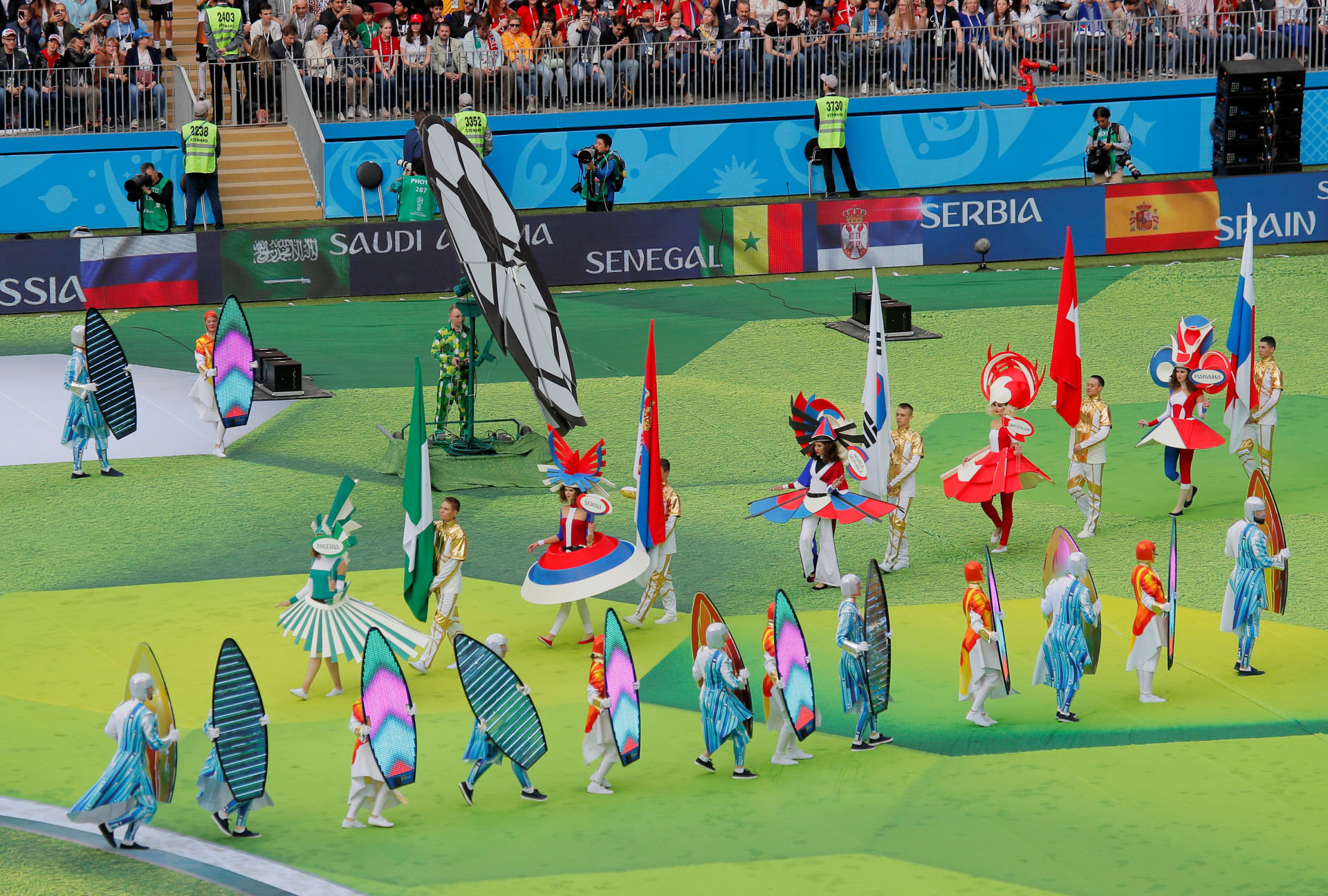 Confira os melhores momentos da cerimónia de abertura do Mundial