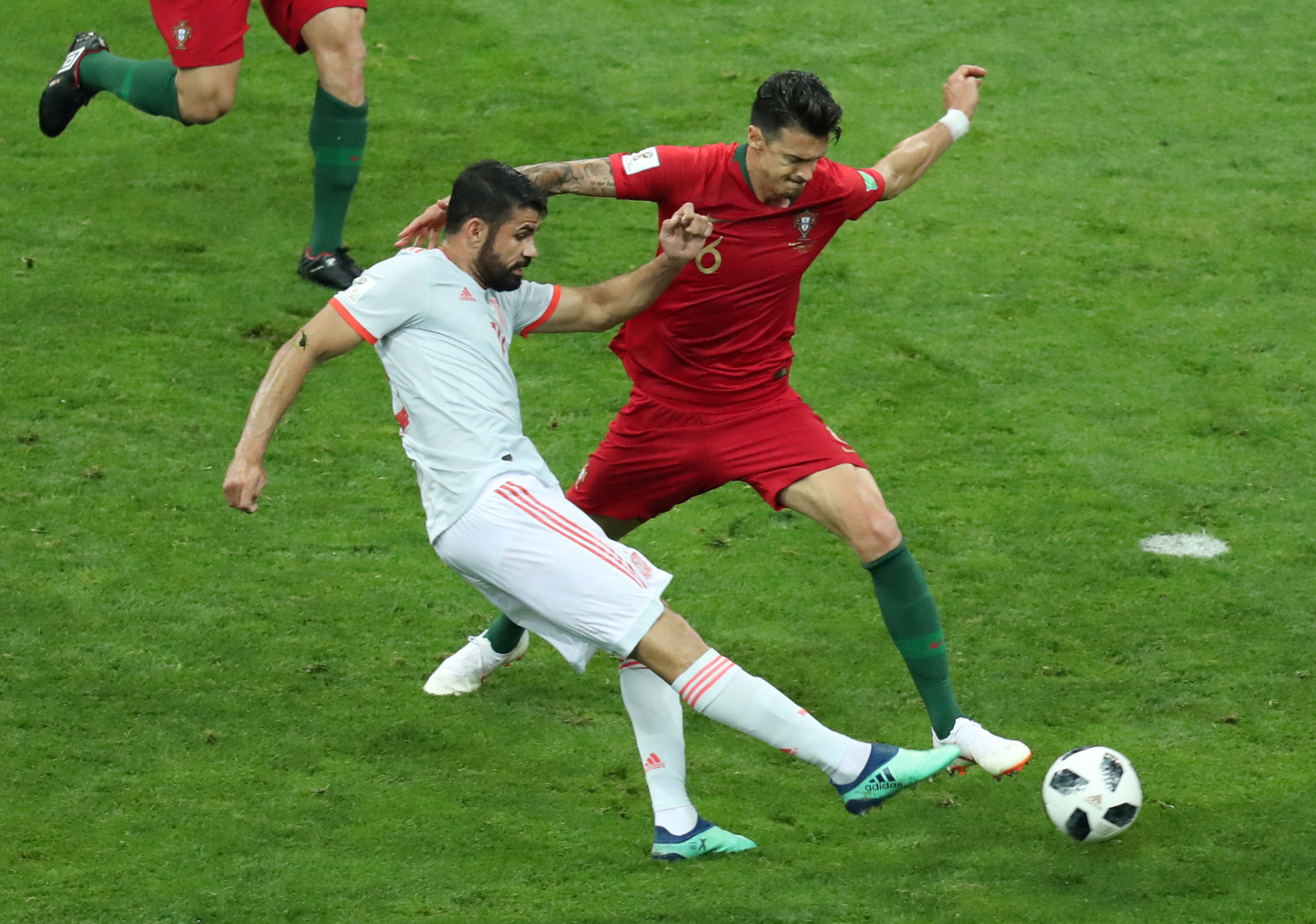 As imagens do Portugal-Espanha que não viu na televisão