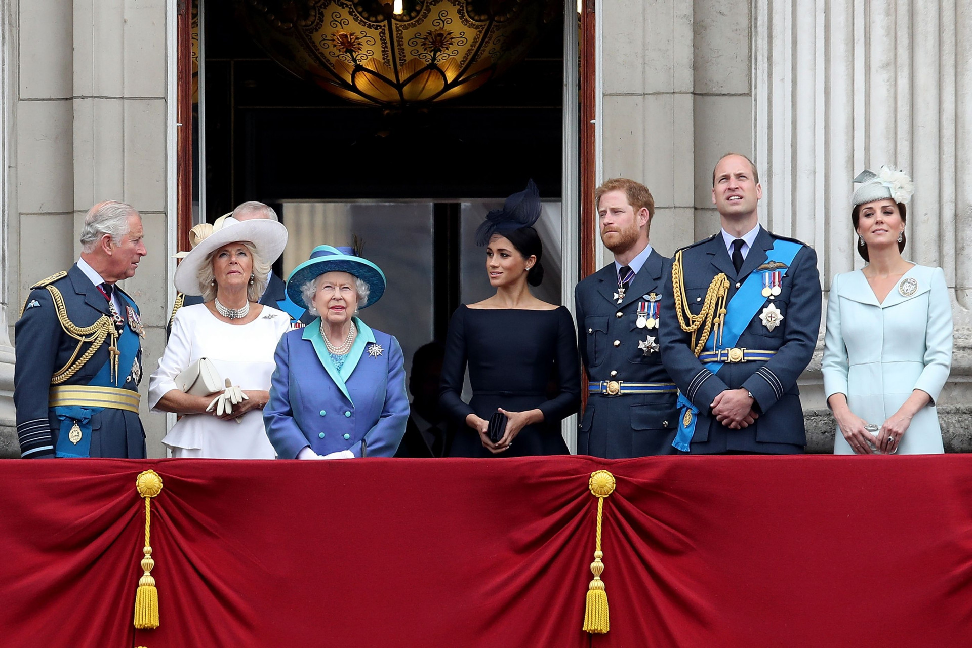 Realeza britânica reúne-se no centenário da RAF