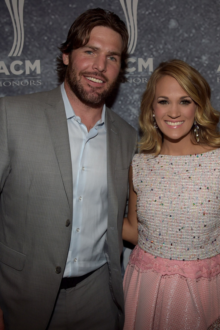 8 anos de amor: Carrie Underwood declara-se ao marido