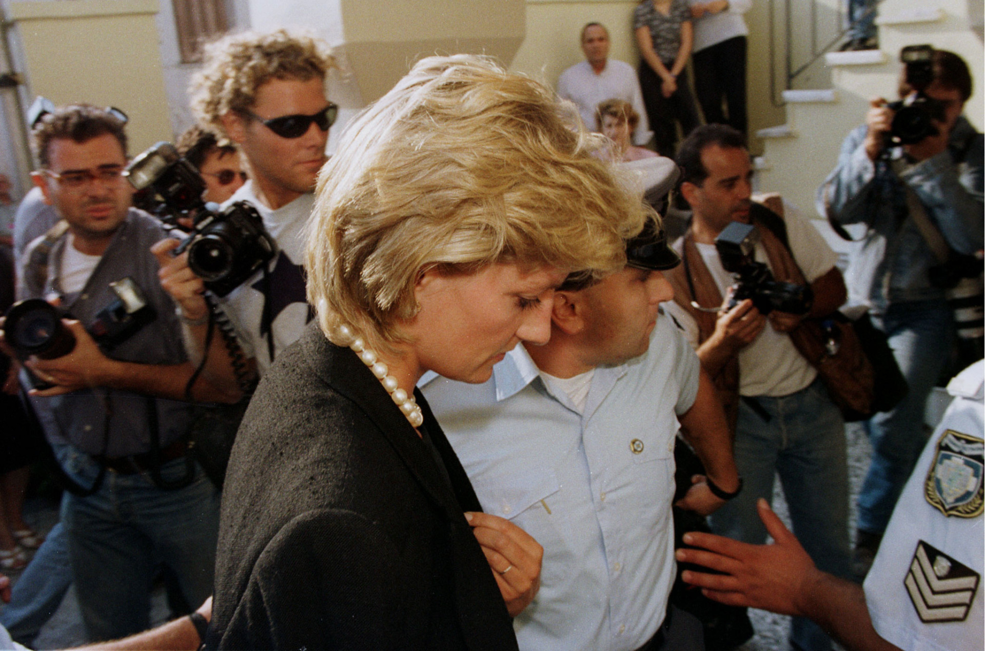 Família real vs Paparazzi: Uma história de amor e ódio
