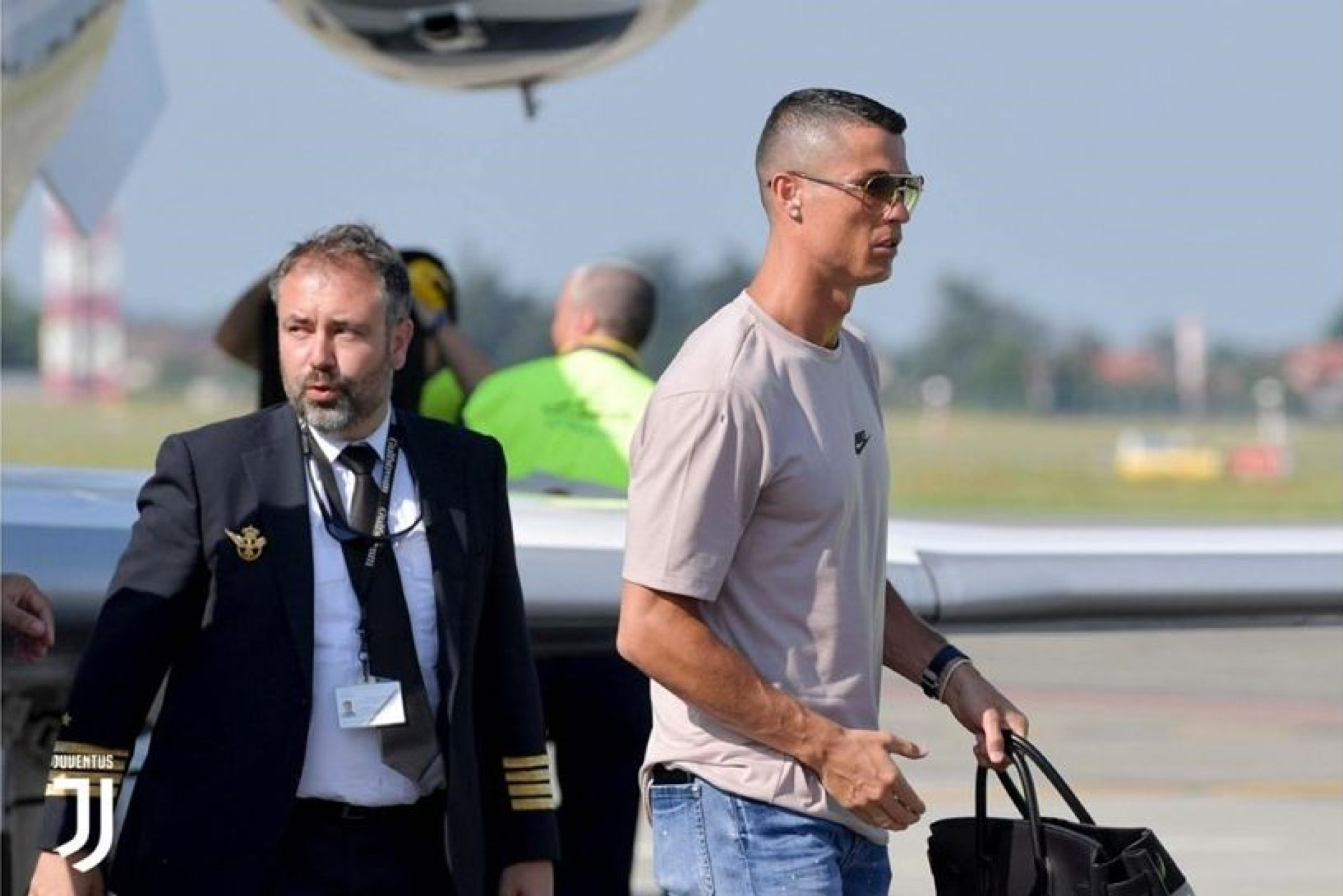 Adeptos da Juventus, podem acreditar! Aí está Cristiano Ronaldo