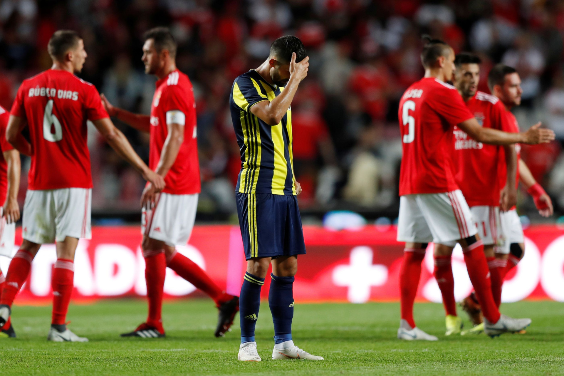 Benfica-Fenerbahçe: As imagens que não viu na televisão
