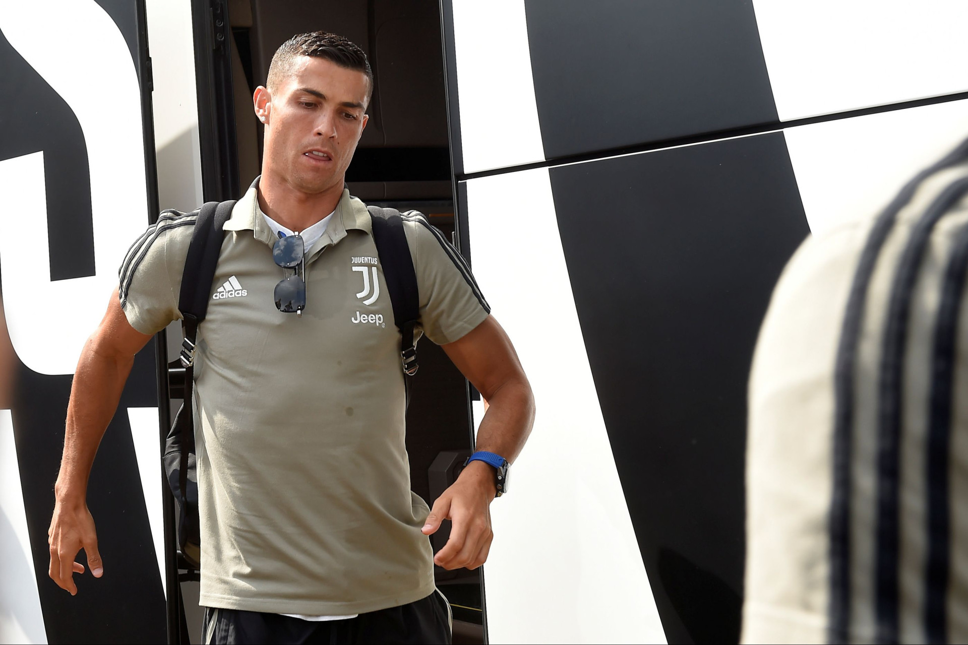 'Ronaldomania' atinge Itália: Eis as imagens da estreia do português