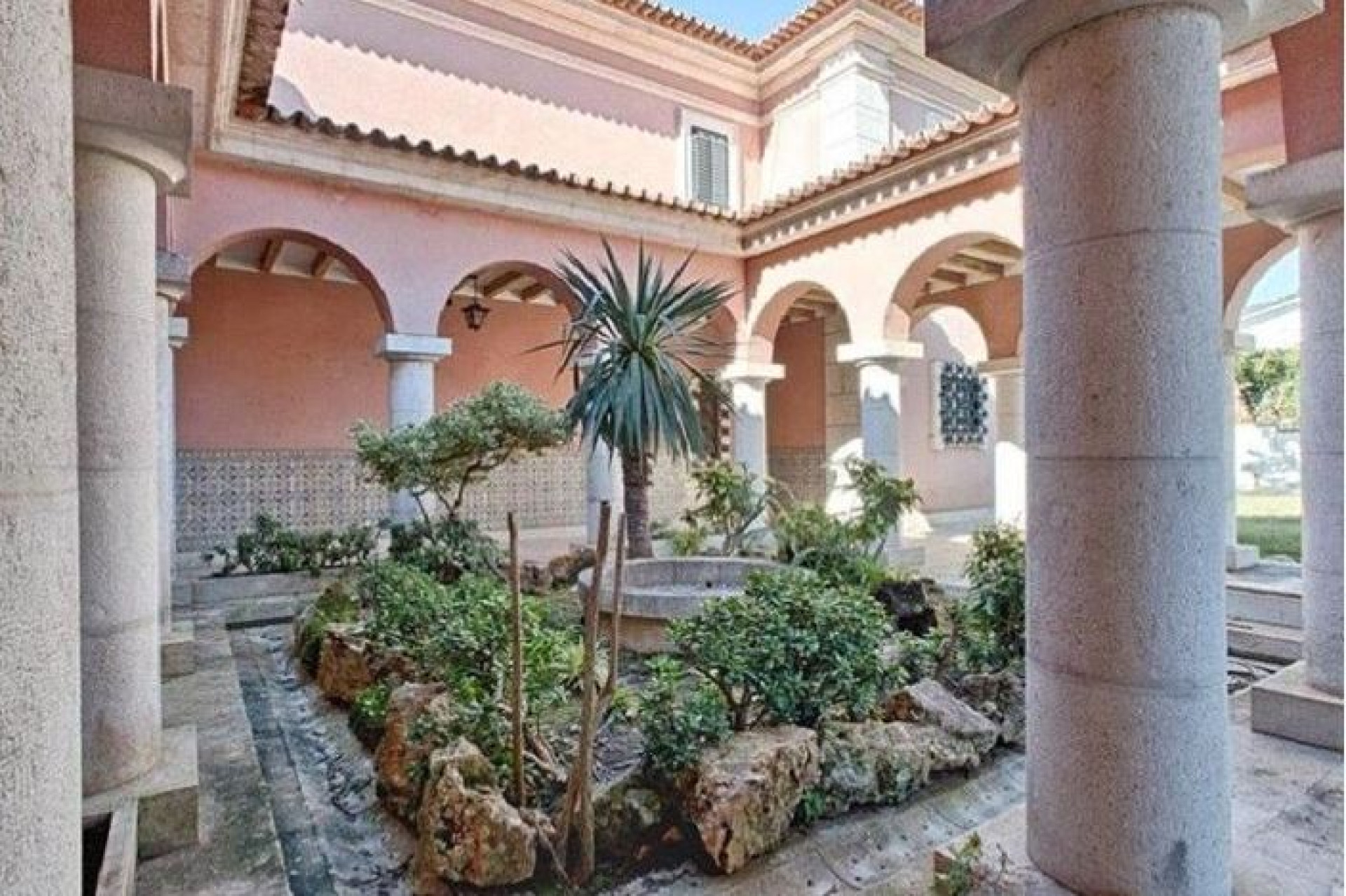 Eis as 10 casas de luxo portuguesas mais visitadas (e ainda à venda)