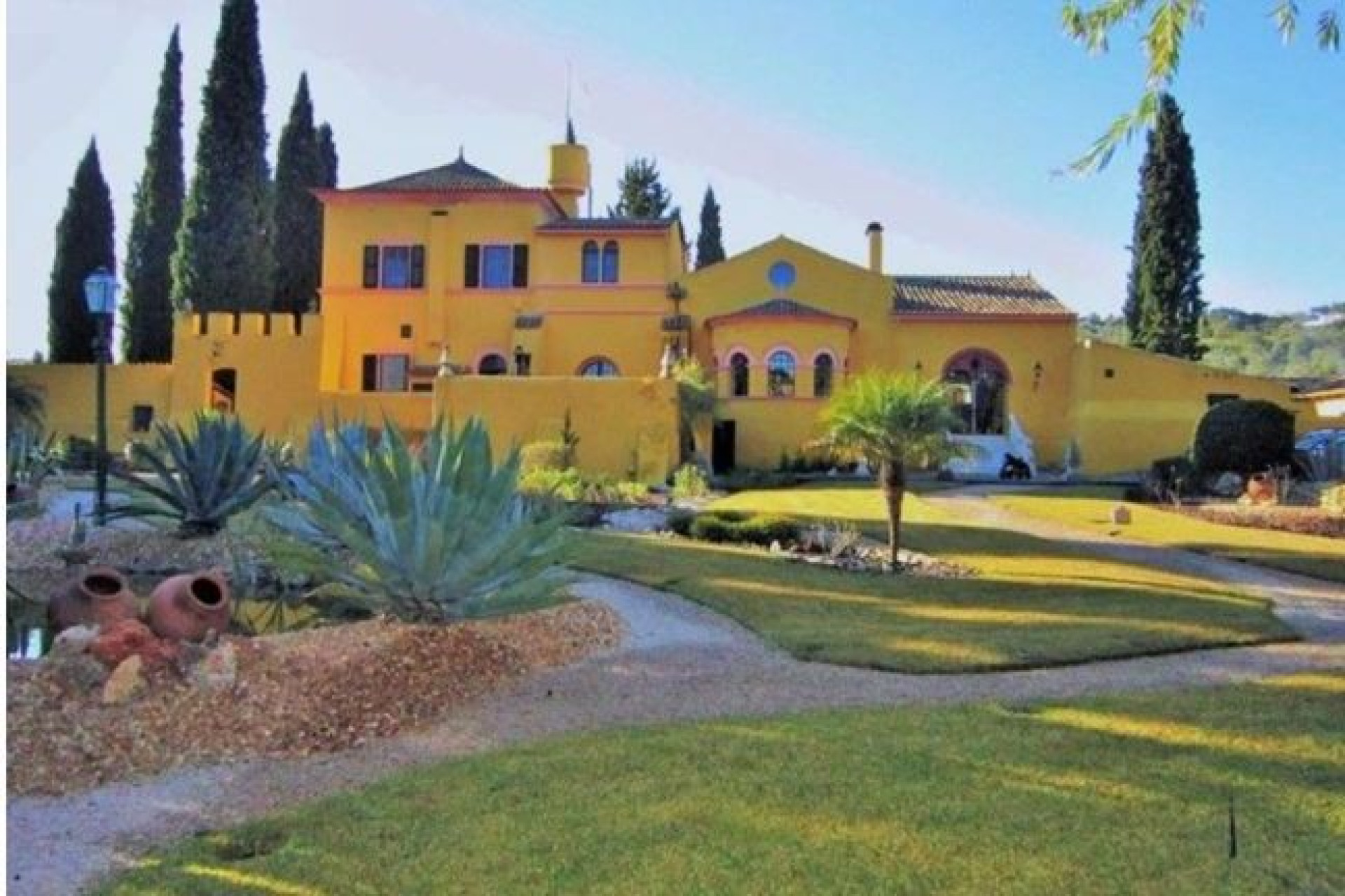 Eis as 10 casas de luxo portuguesas mais visitadas (e ainda à venda)