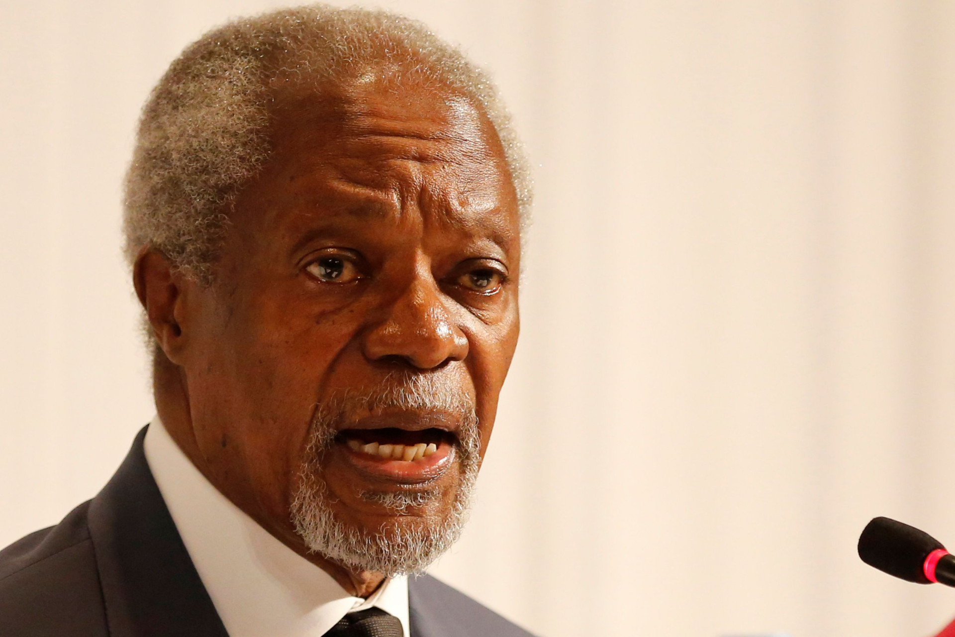 Kofi Annan morreu este sábado. O mundo recorda-o assim