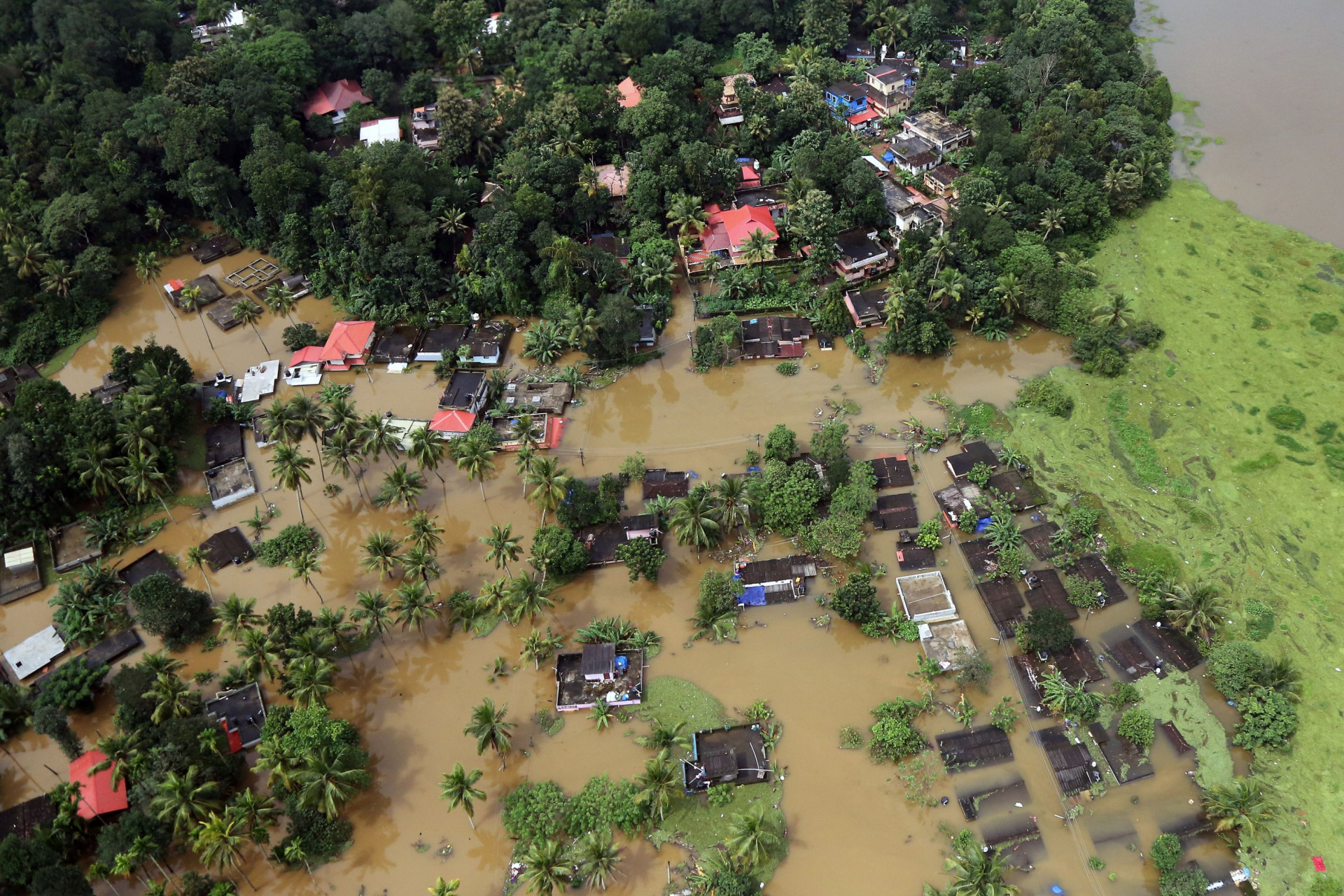 Chuvas, inundações e deslizamentos de terra. O dilúvio em Kerala