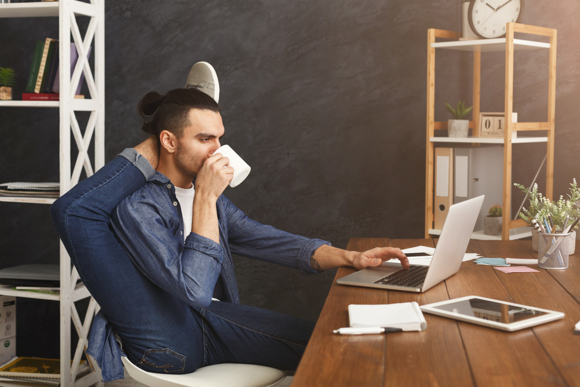 Saiba como pode integrar o exercício físico no trabalho