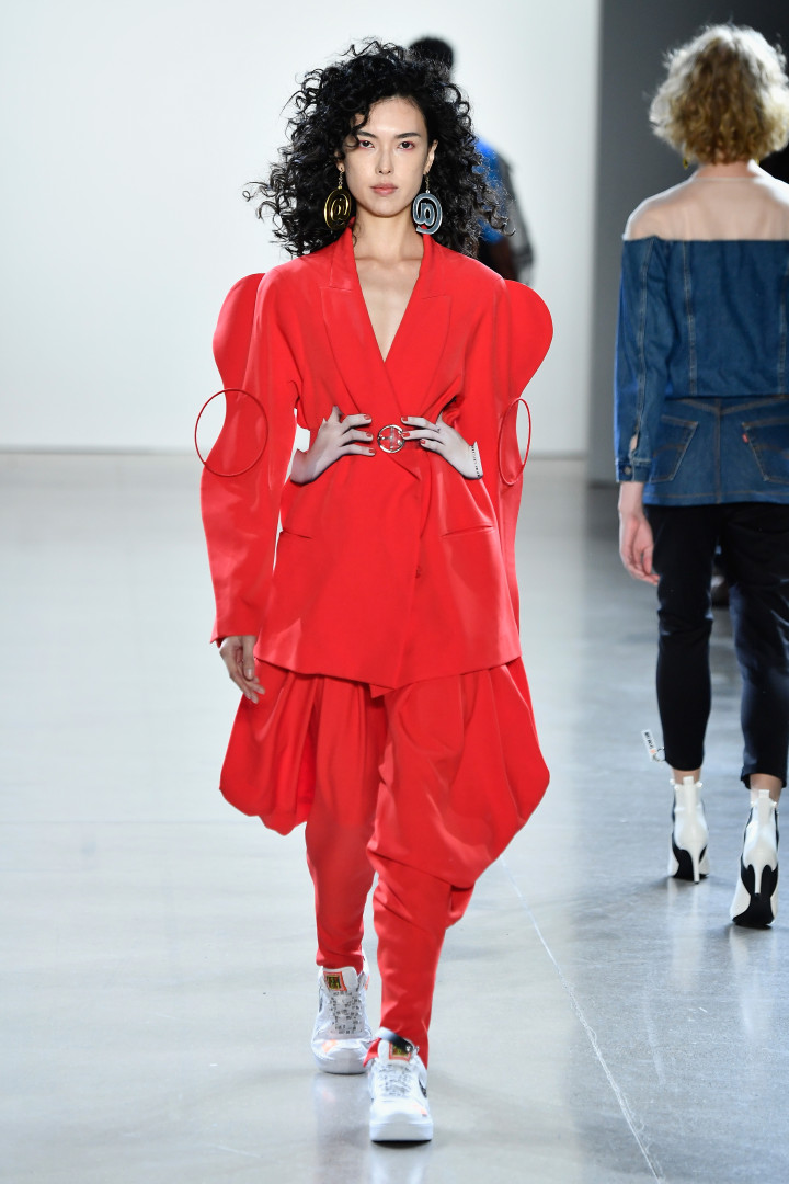 Os looks mais peculiares da New York Fashion Week