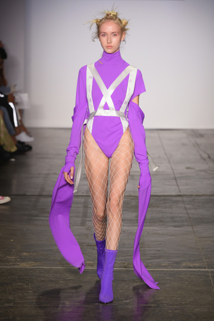 Os looks mais peculiares da New York Fashion Week