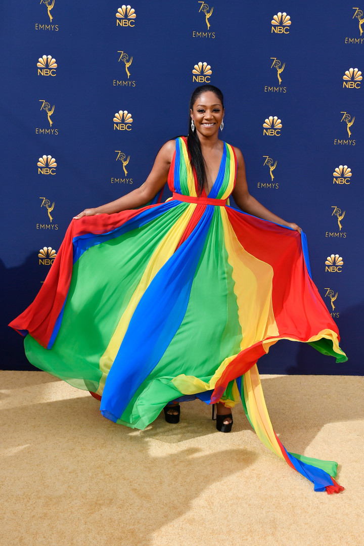 Os melhores e os piores looks dos Emmy Awards