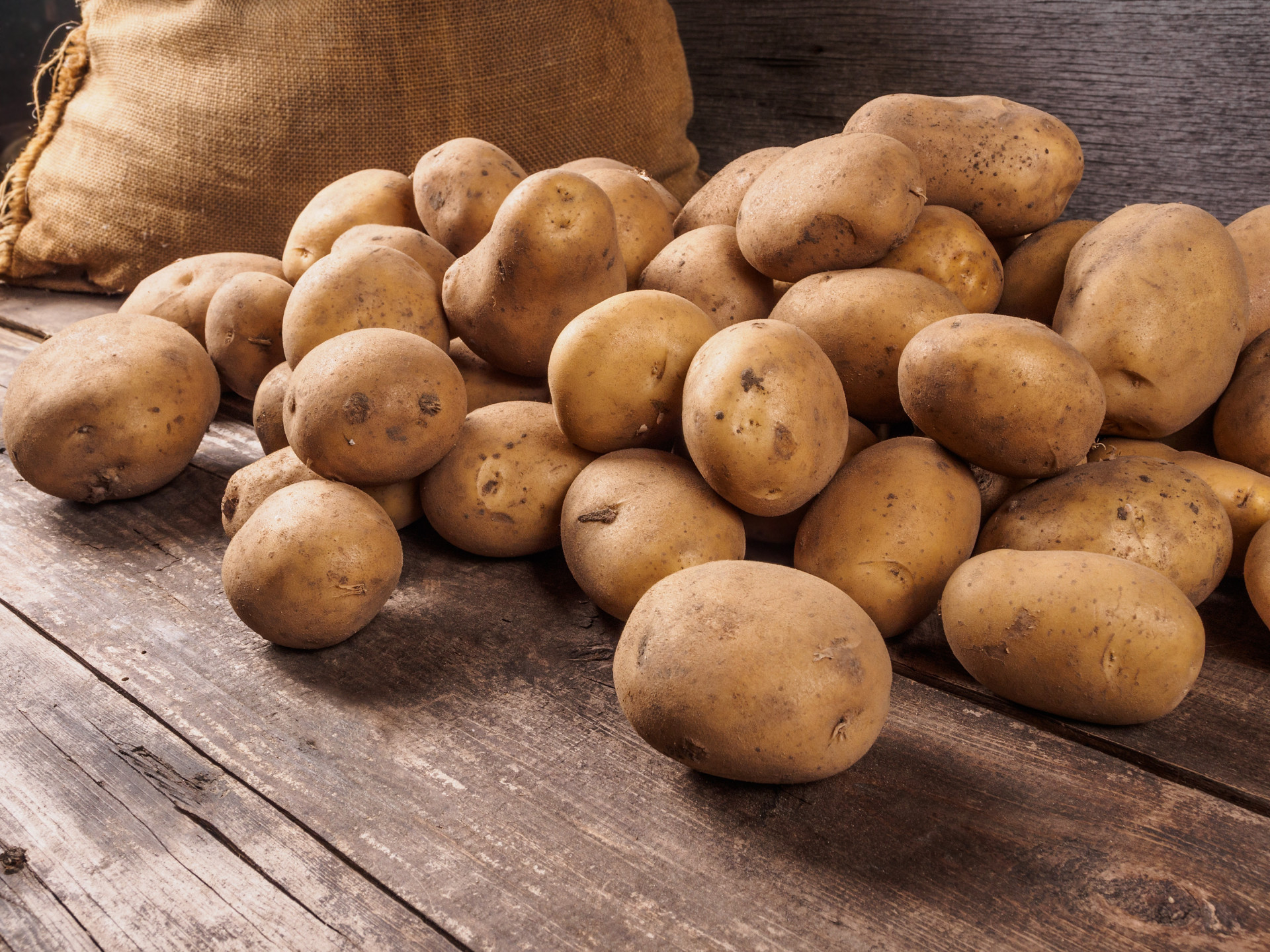As diferentes formas como as batatas fritas são consumidas pelo mundo