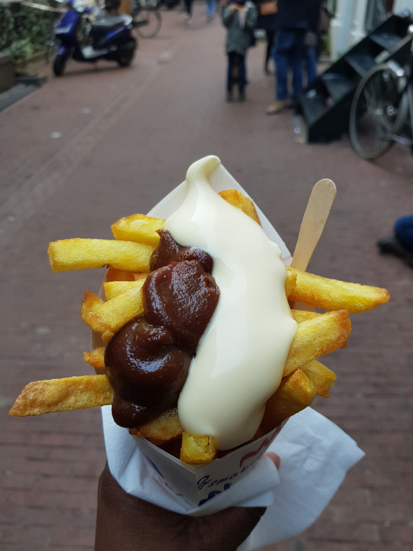 As diferentes formas como as batatas fritas são consumidas pelo mundo