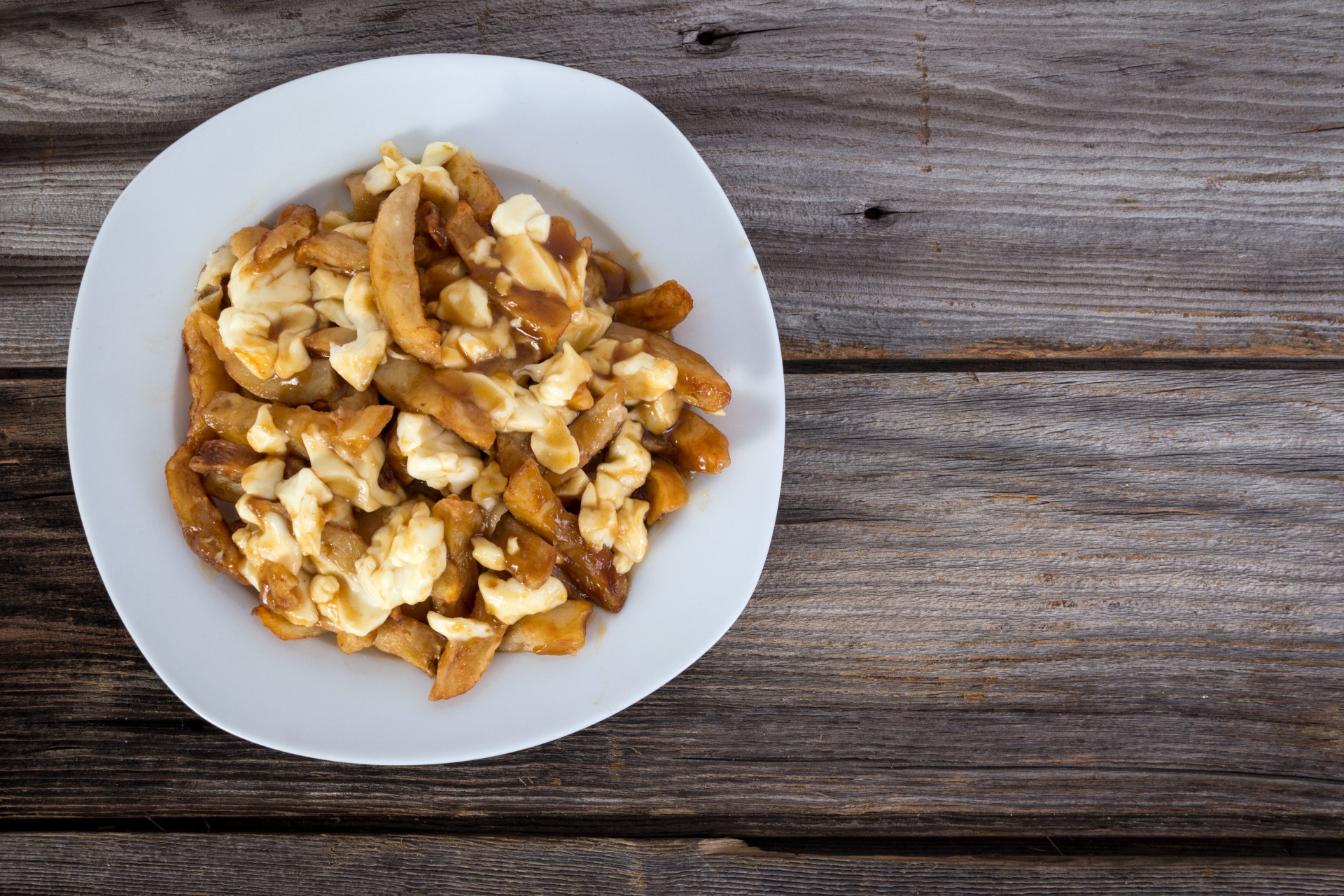 As diferentes formas como as batatas fritas são consumidas pelo mundo