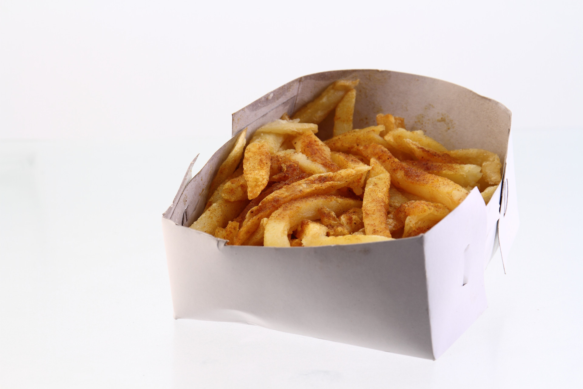 As diferentes formas como as batatas fritas são consumidas pelo mundo