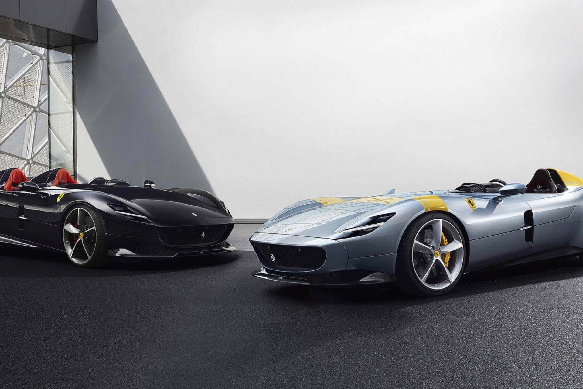 Oficial: Ferrari divulga imagens do Monza SP1 e SP2