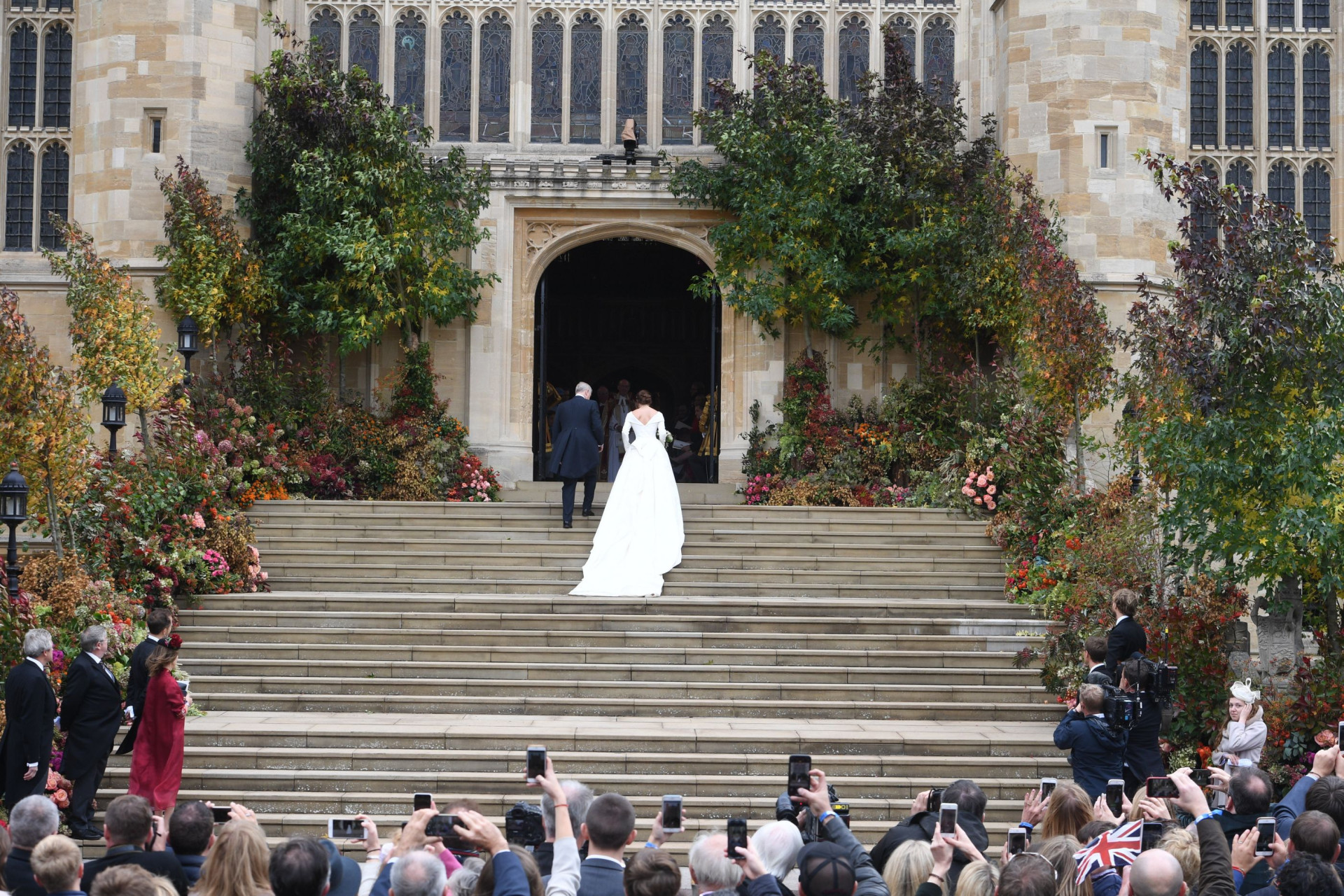 Galeria: Os pormenores do vestido de noiva da princesa Eugenie