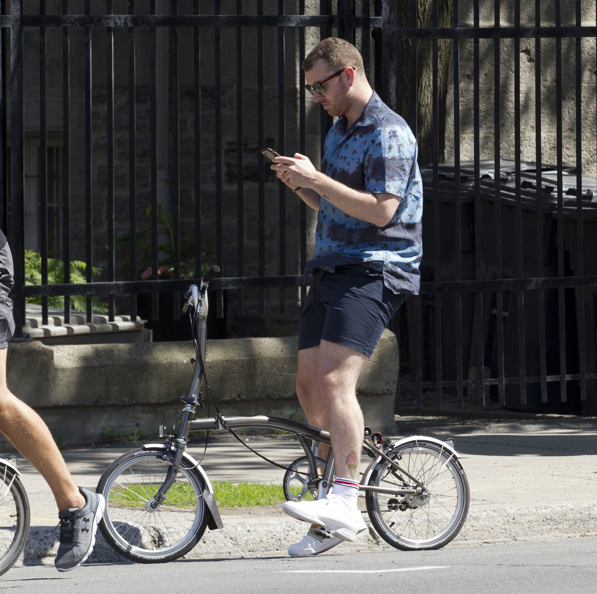 Sobre rodas: As estrelas que não dispensam a bicicleta