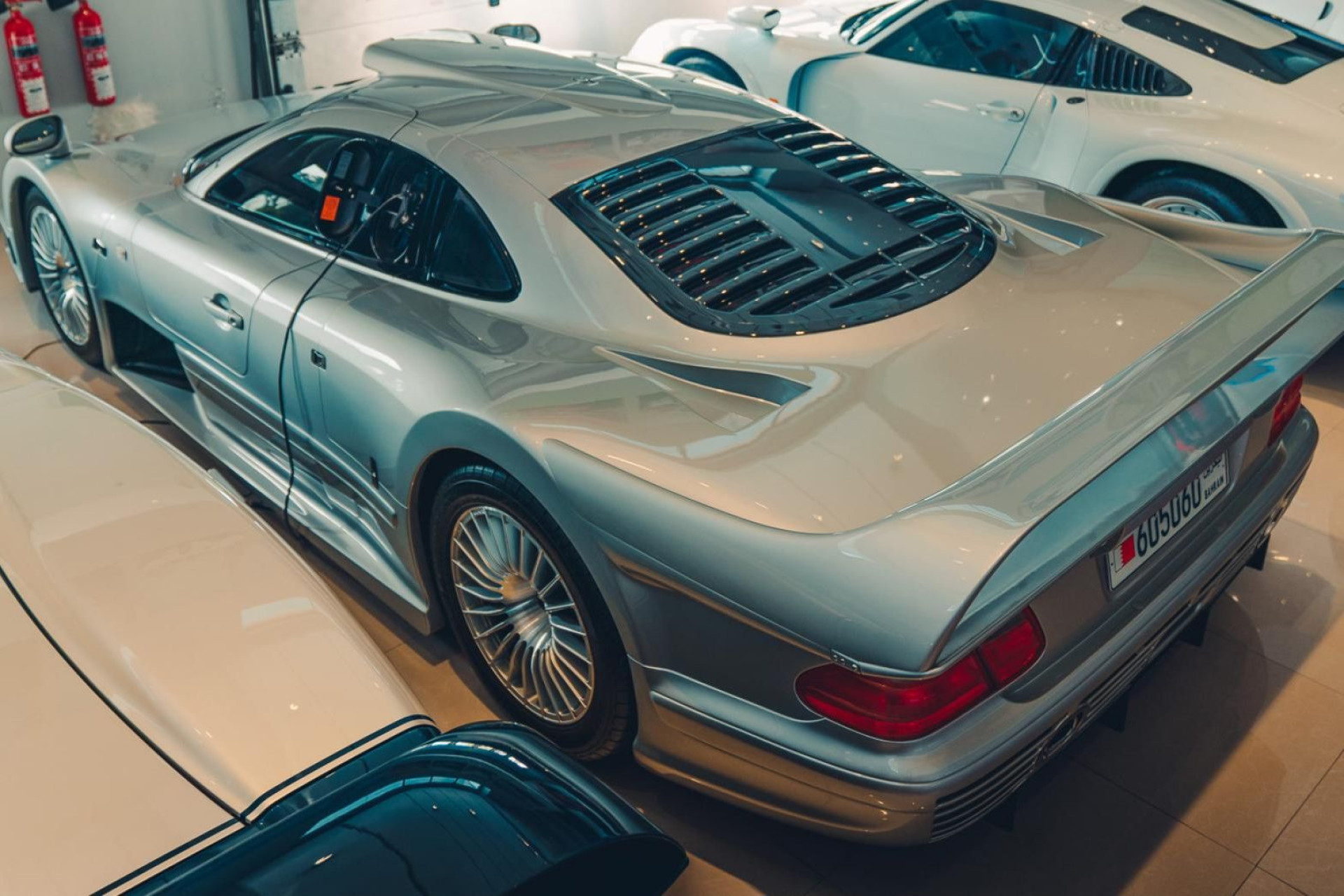 Atenção, Ronaldo! Esta é a maior garagem de carros do mundo